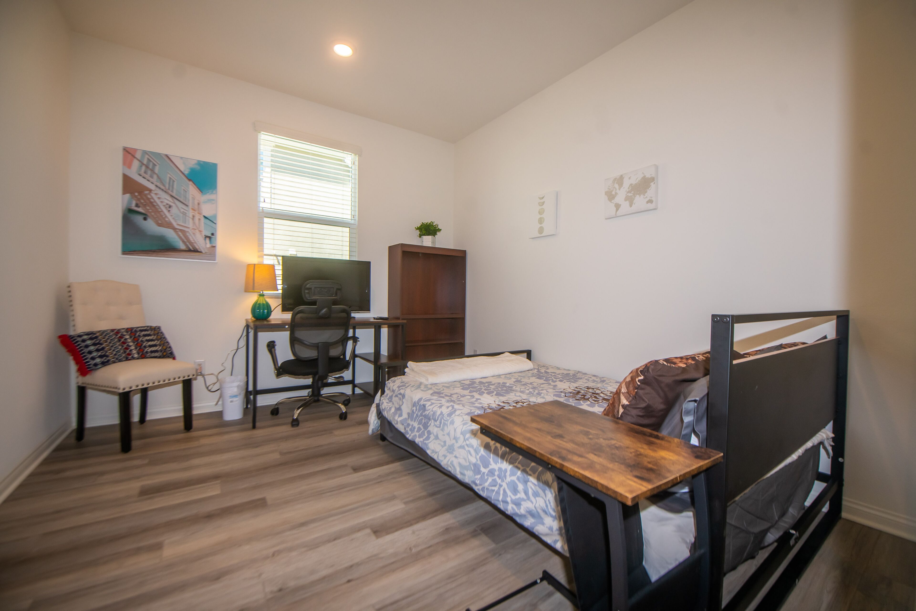 2022 Built~Downstairs Private Suite*Next to Mall*Monthly Rental*HOA Amenities*中文
