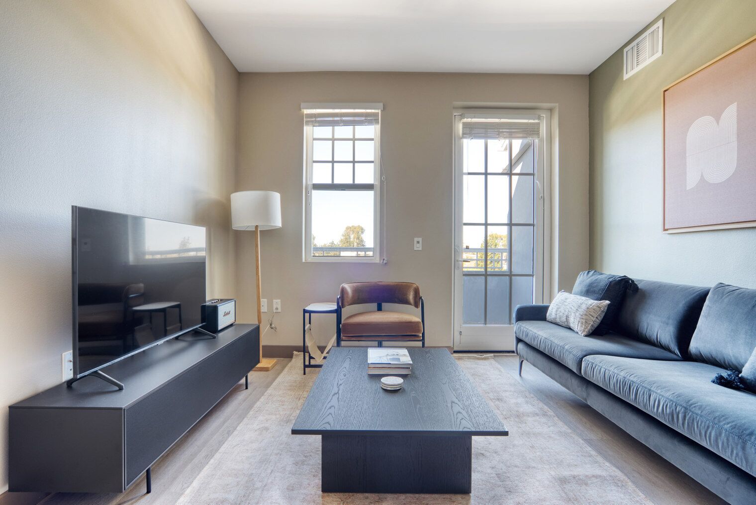 Serene Burlingame 2BR w/ Roof, Gym & W/D, nr Caltrain, by Blueground