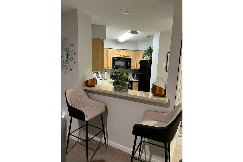 Unique 2 bedroom unit in a beautiful area