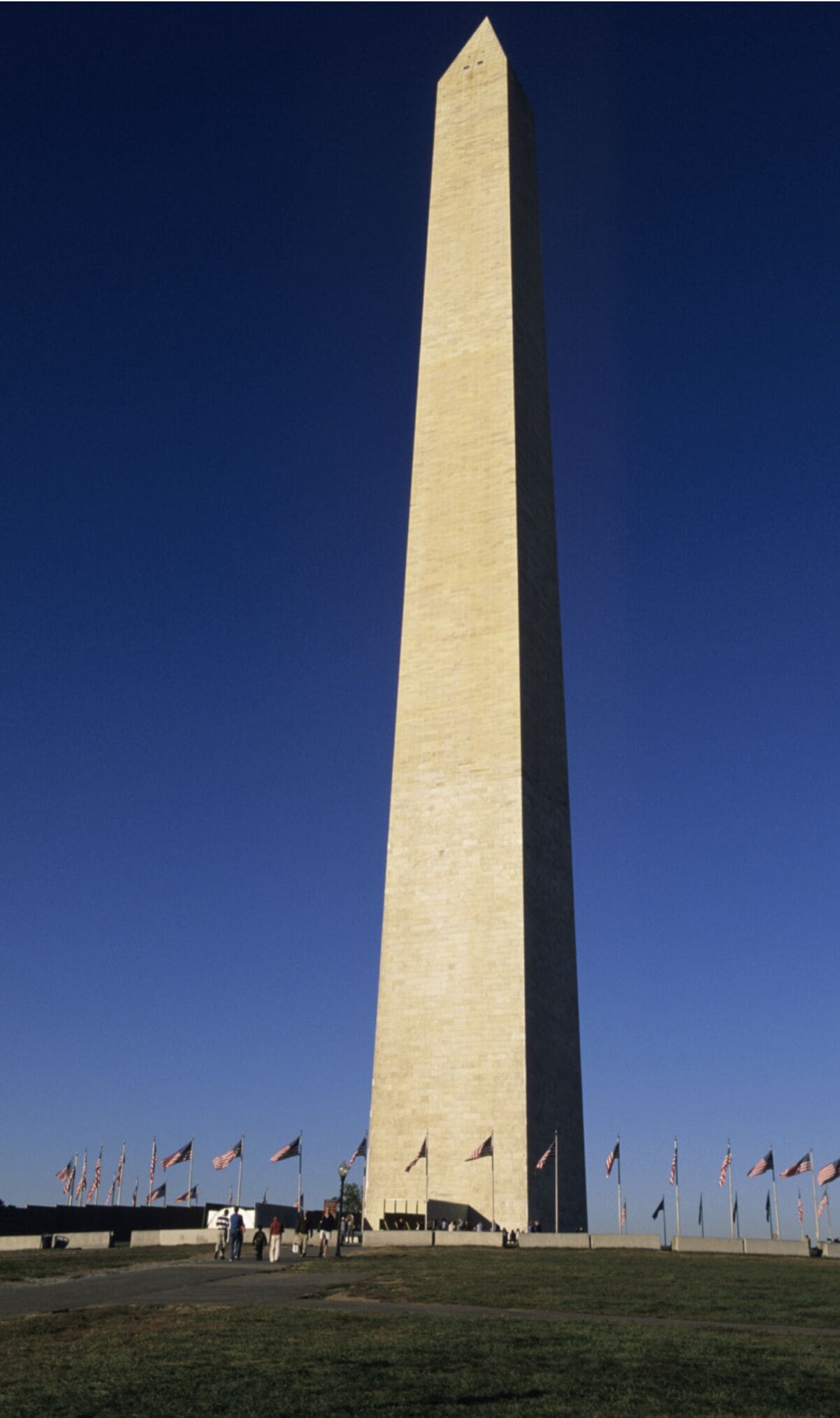 Lovely one Bedroom 12-15 minutes away from the White House