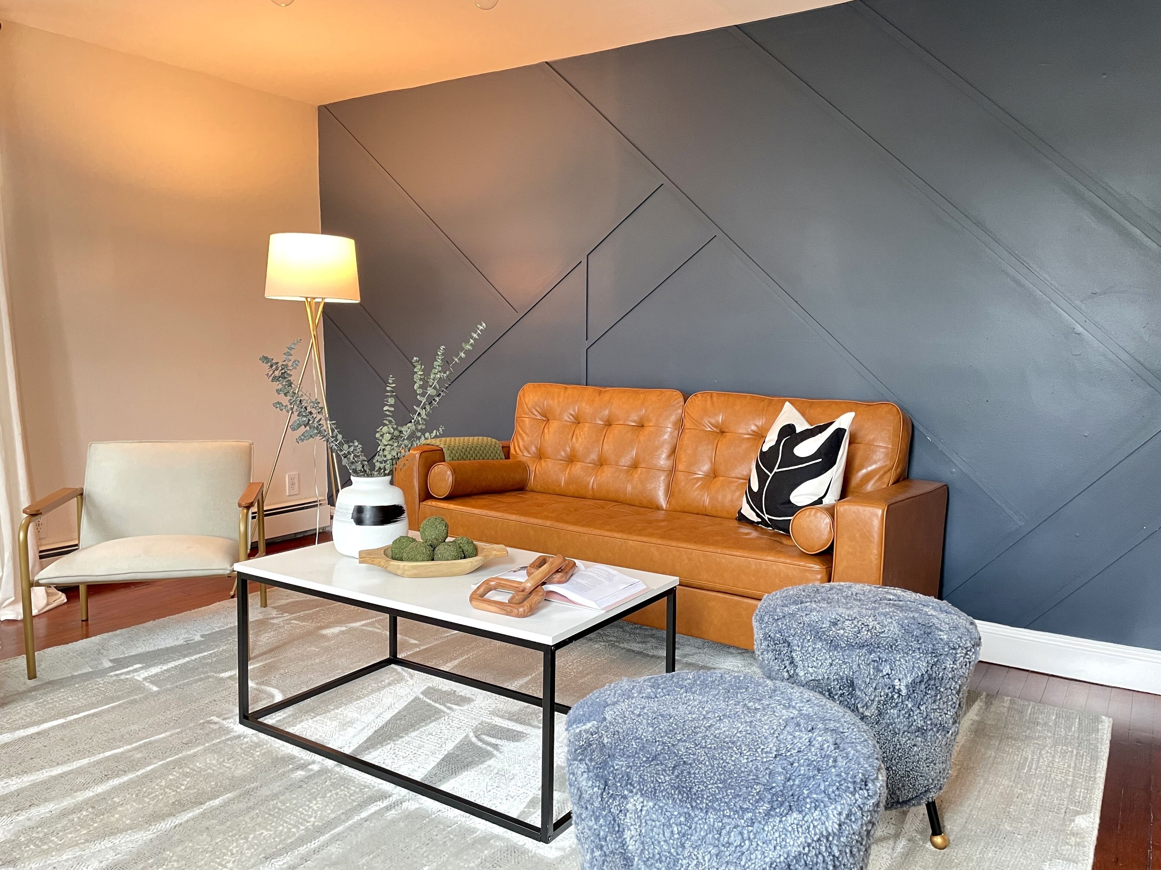 Family-Pet Friendly Close 2 Long Island Railroad, NYC/Incl. Free WI-FI & Parking