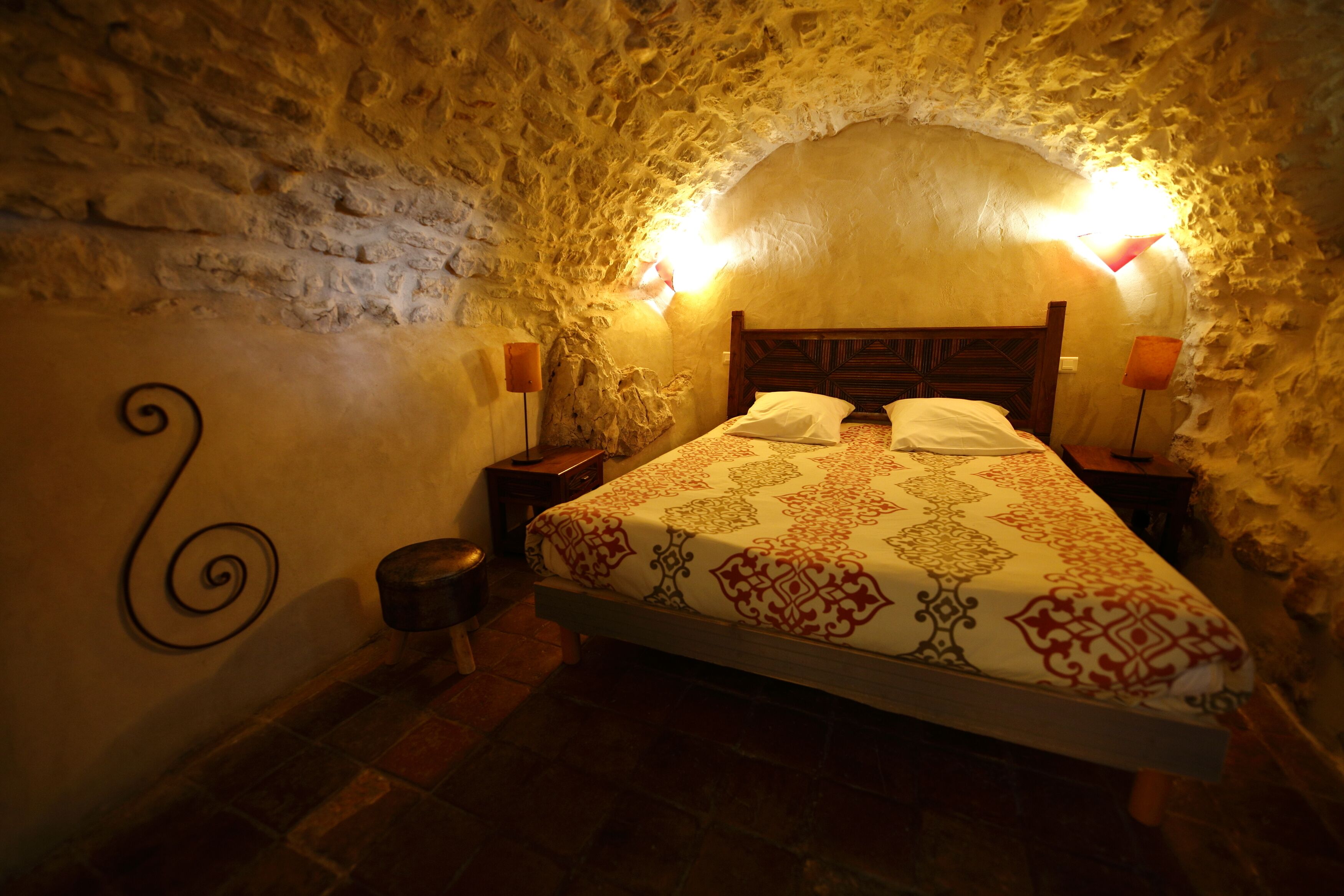 Mas de Coulet: Poetry Bed and Breakfast
