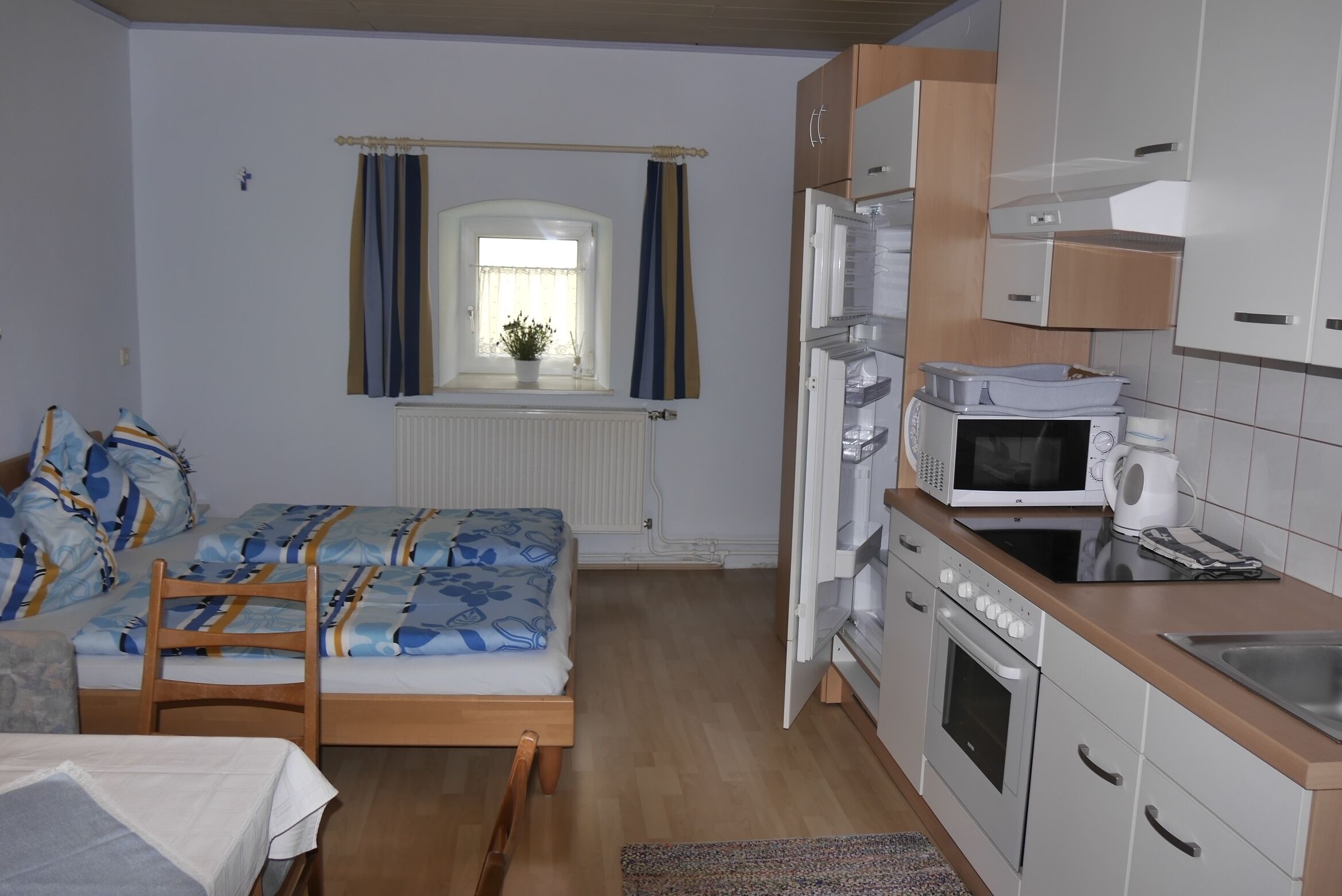 Cozy apartment (55sqm) with terrace and free WiFi