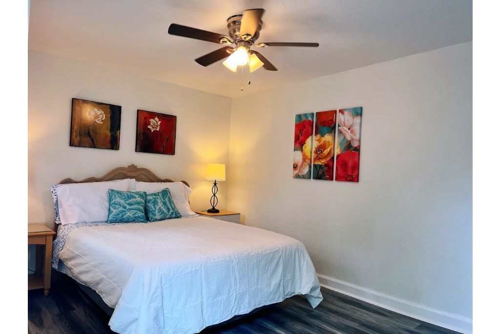 1bdr/1bthr near JAX downtown pet friendly 124B