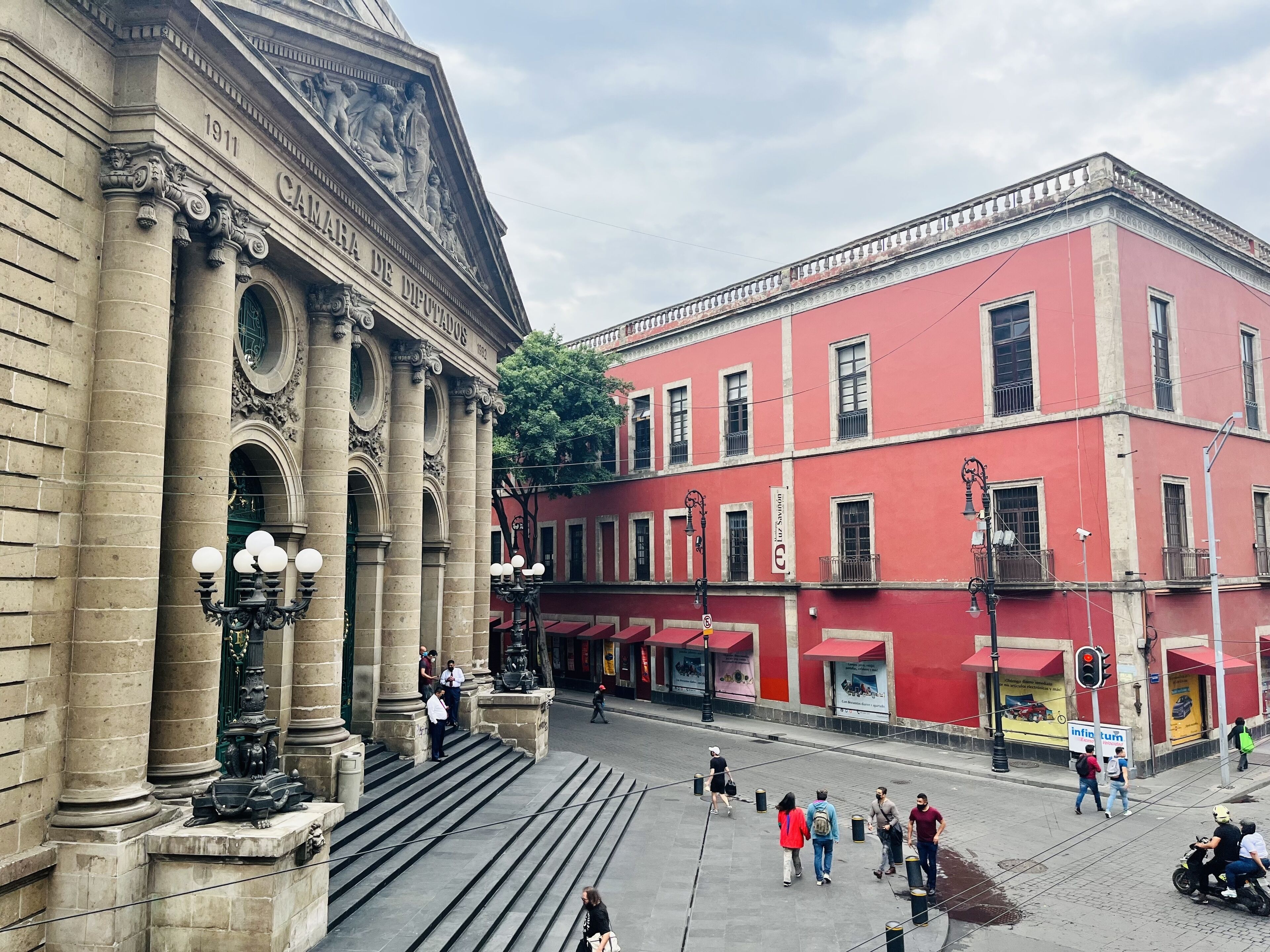Hermoso depto centro histórico CDMX, primer piso con balcon.
