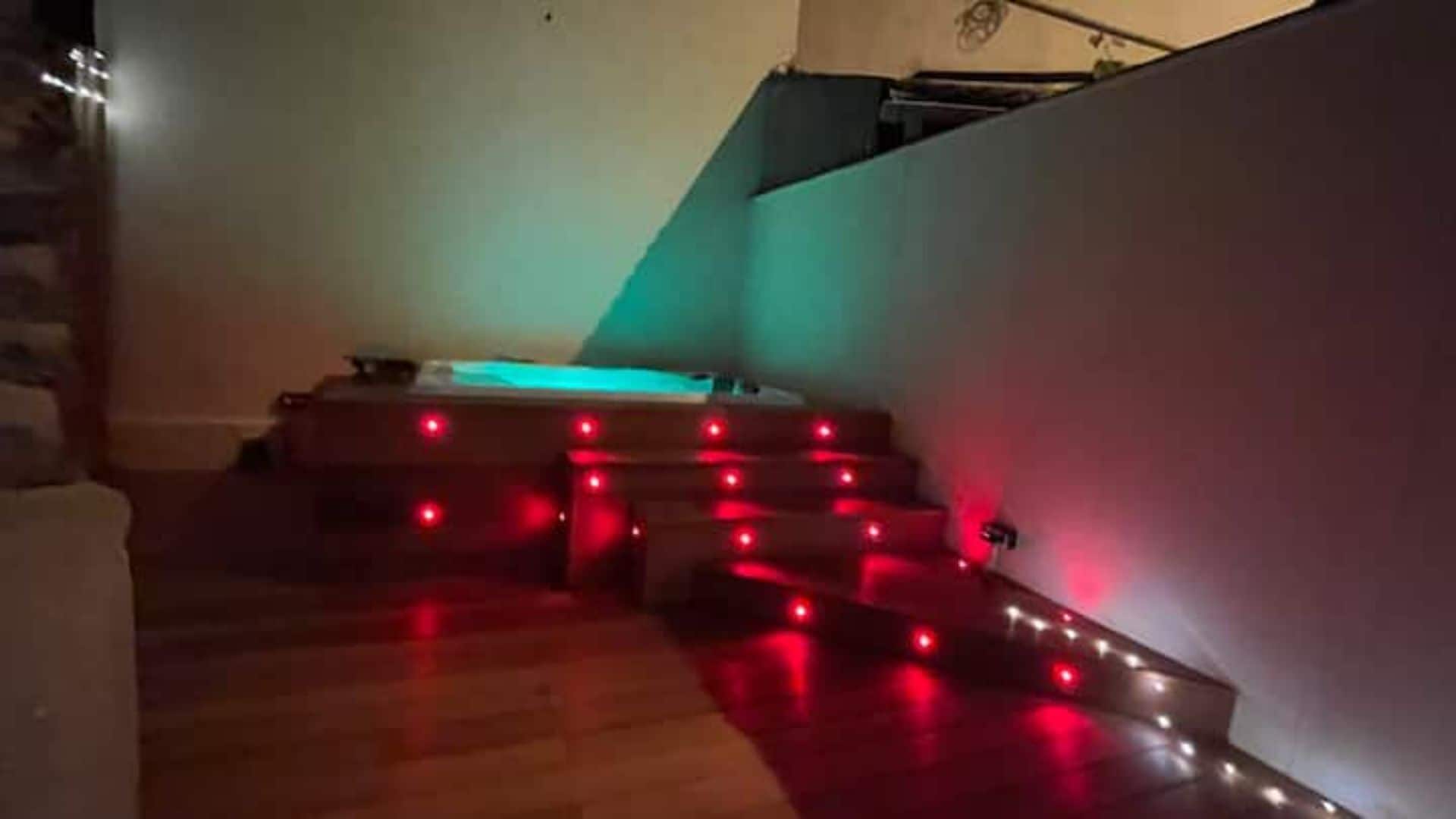 By Nuit-parisienne: Superb comfortable apartment with SPA