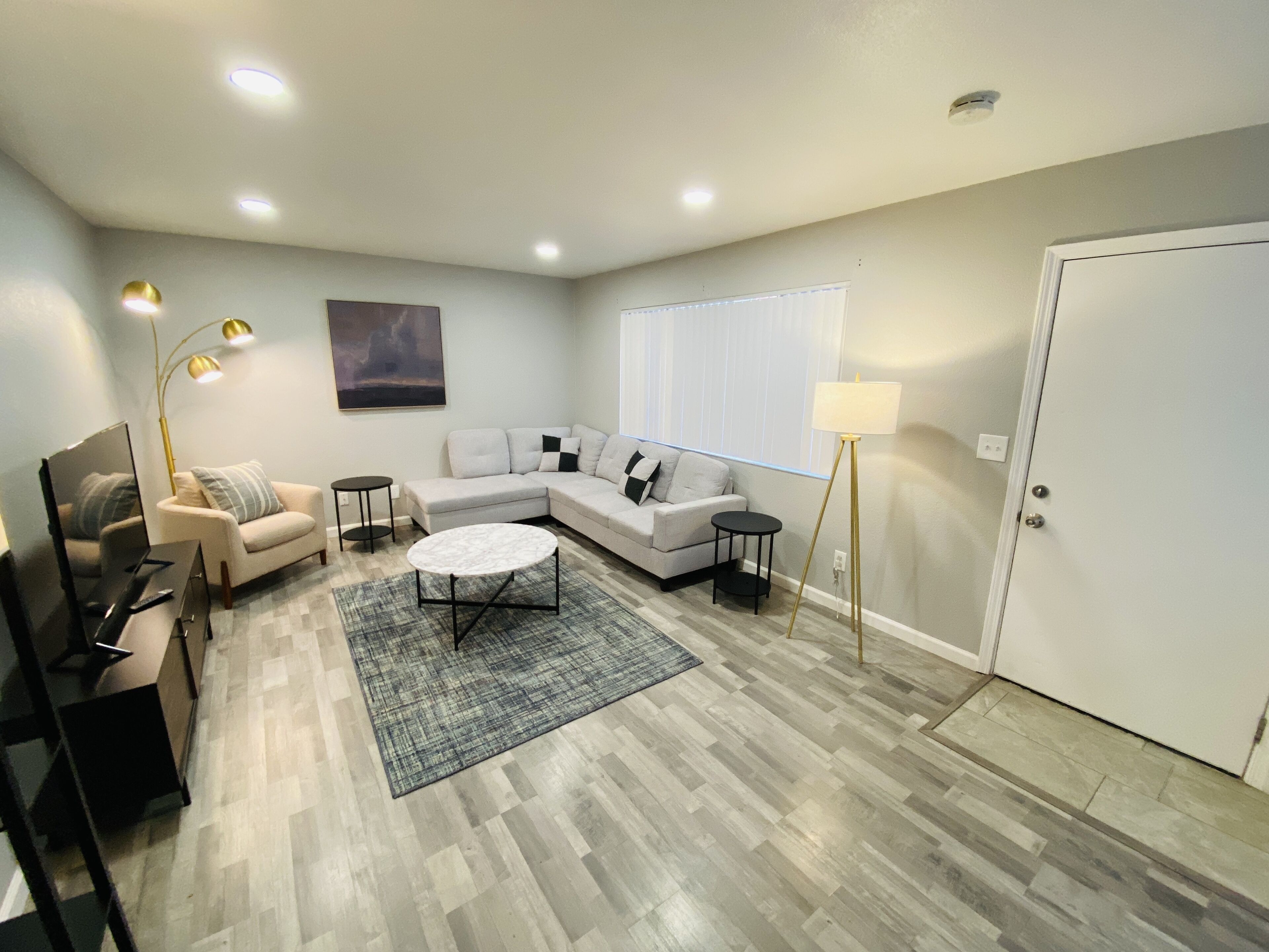 Modern and Bright Downtown Retreat.