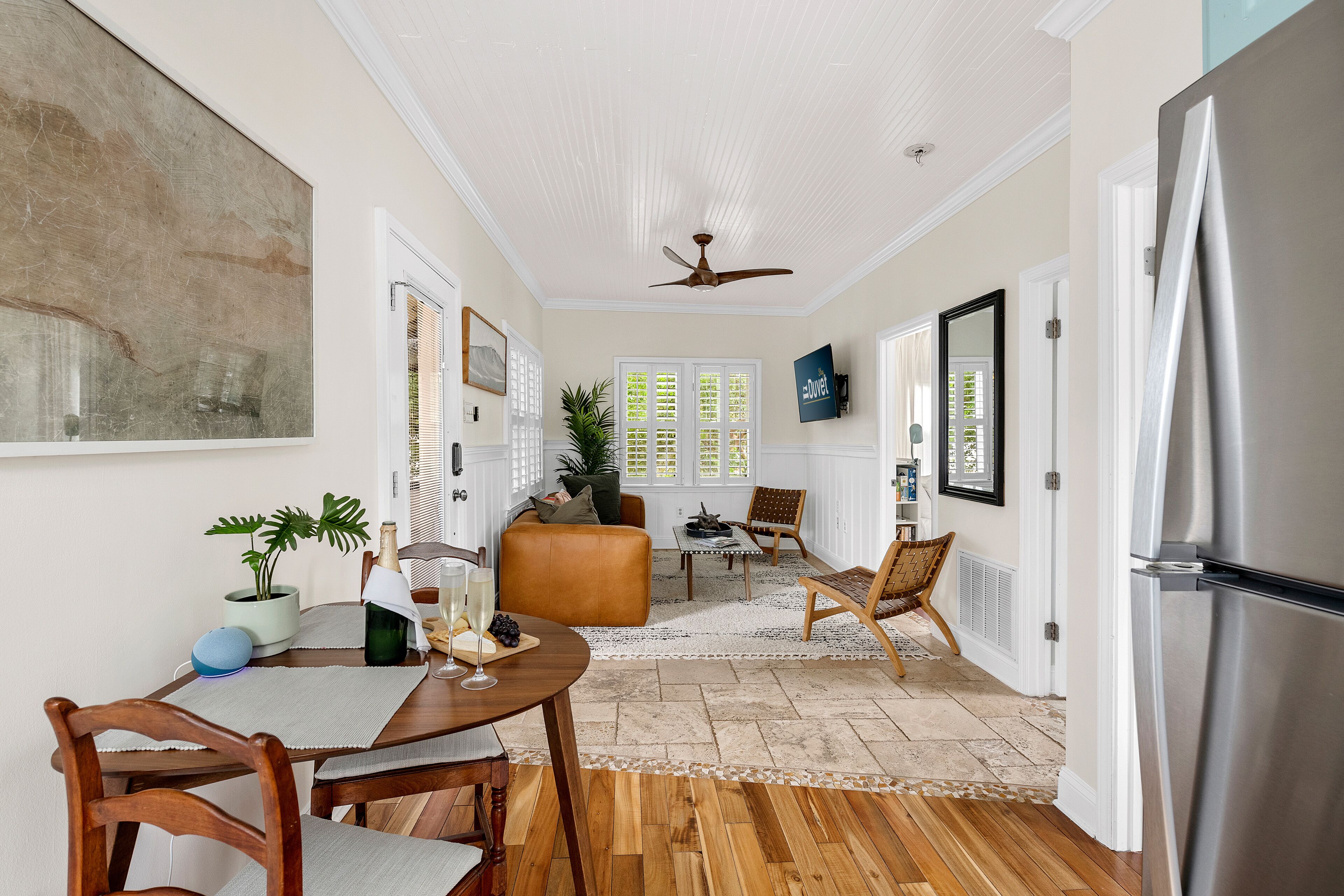 Perfect Folly | Walk to Beach | Cozy Guest House