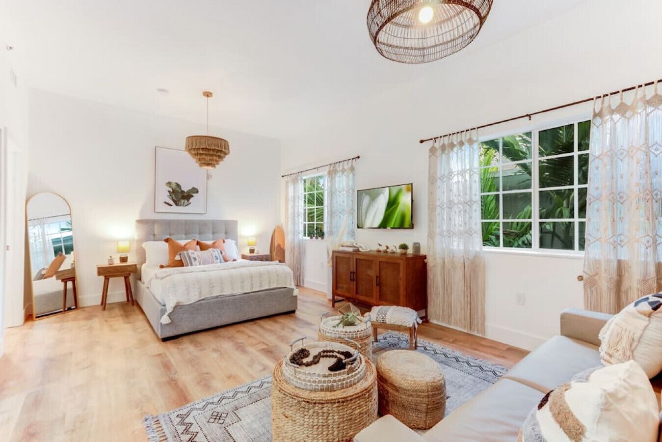 Stylish studio apt Upscale area of Miami beach!