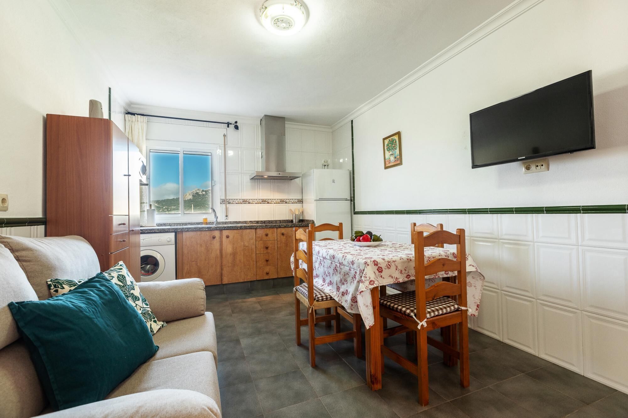 Bonito apartamento en Bolonia, a 300 metros de la playa ( Aprt. Luz A)