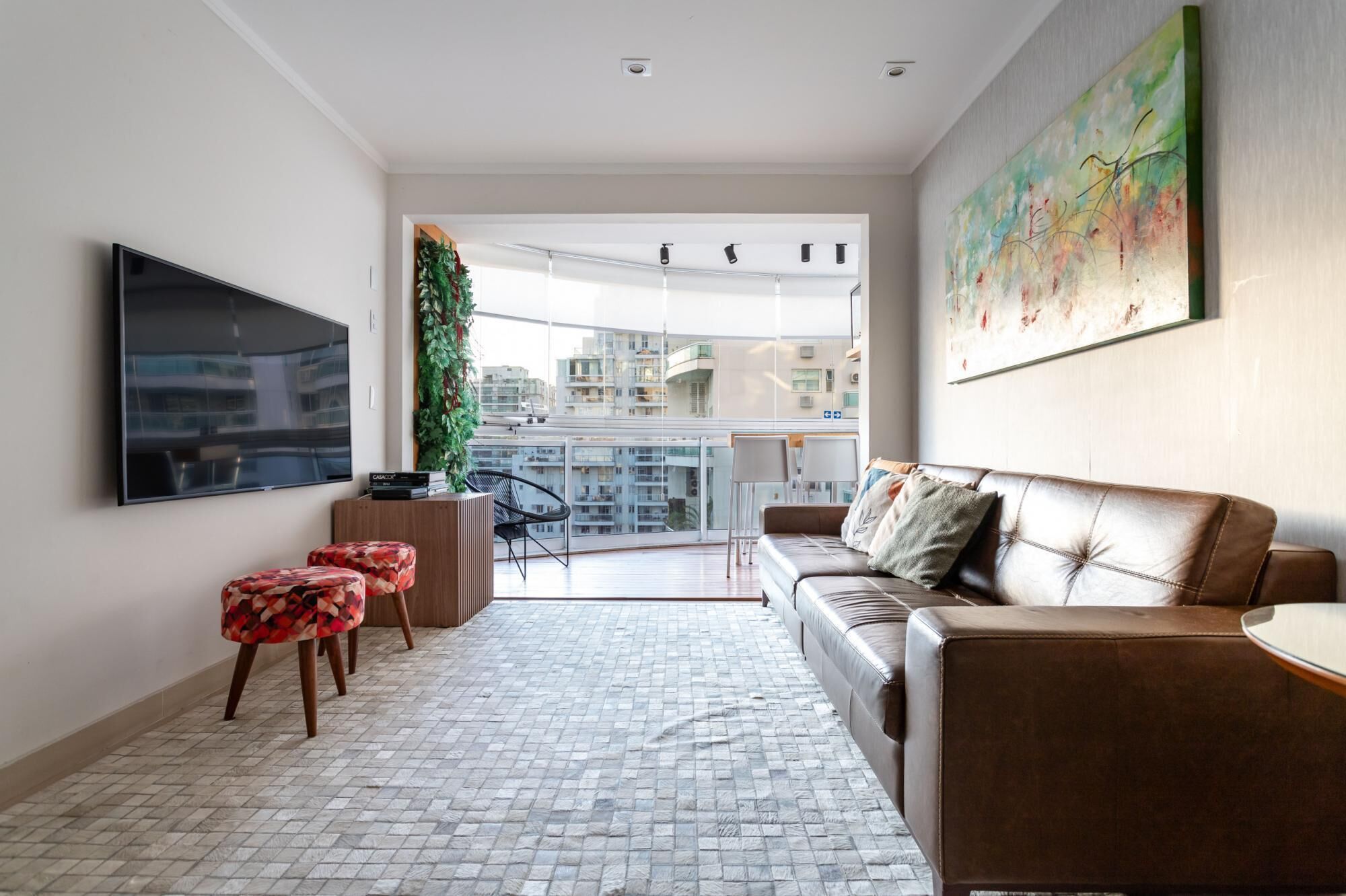 Pineapples FLAMB903 | Barra da Tijuca sleeps 6