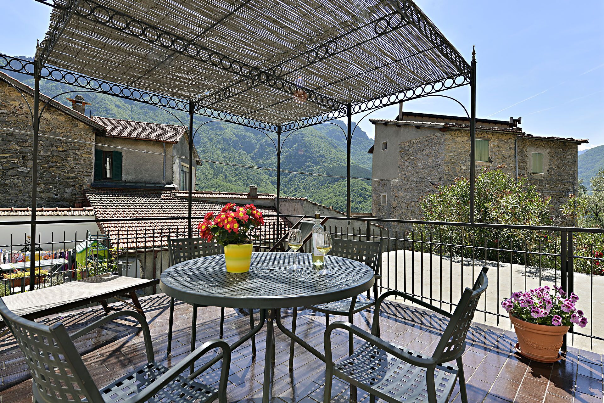 Medieval house in the countryside; 20 km from Alassio' beach
