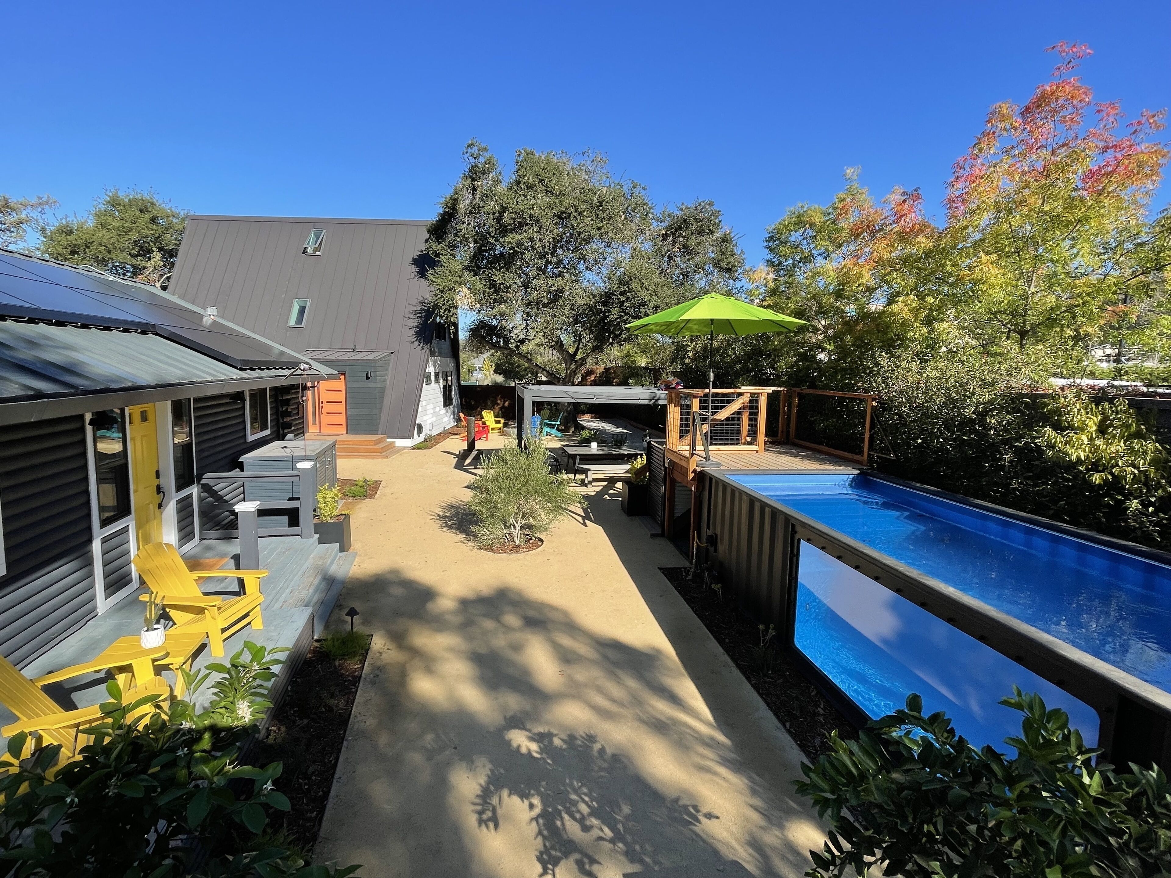 Secluded 2-house resort w/pool & bocce in Sonoma Valley