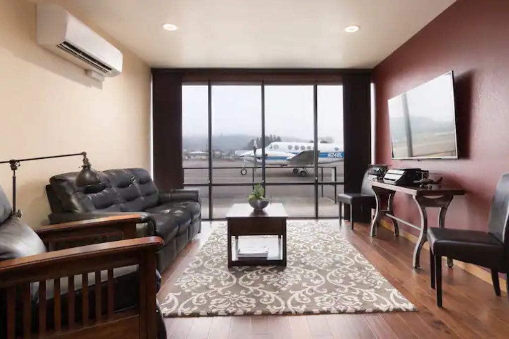 Aviation Suites: Flight Deck