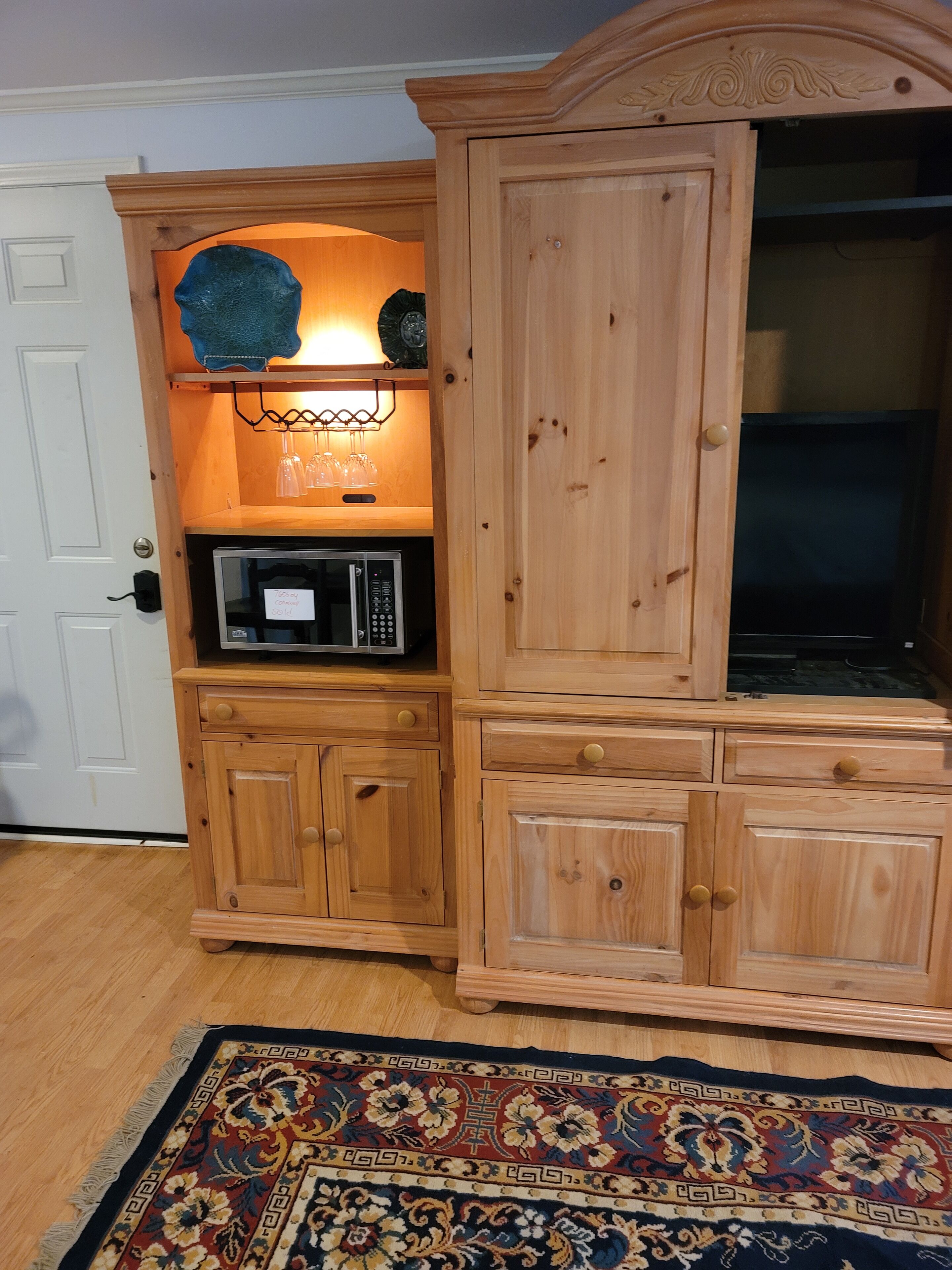 Studio 2271-only minutes to 77