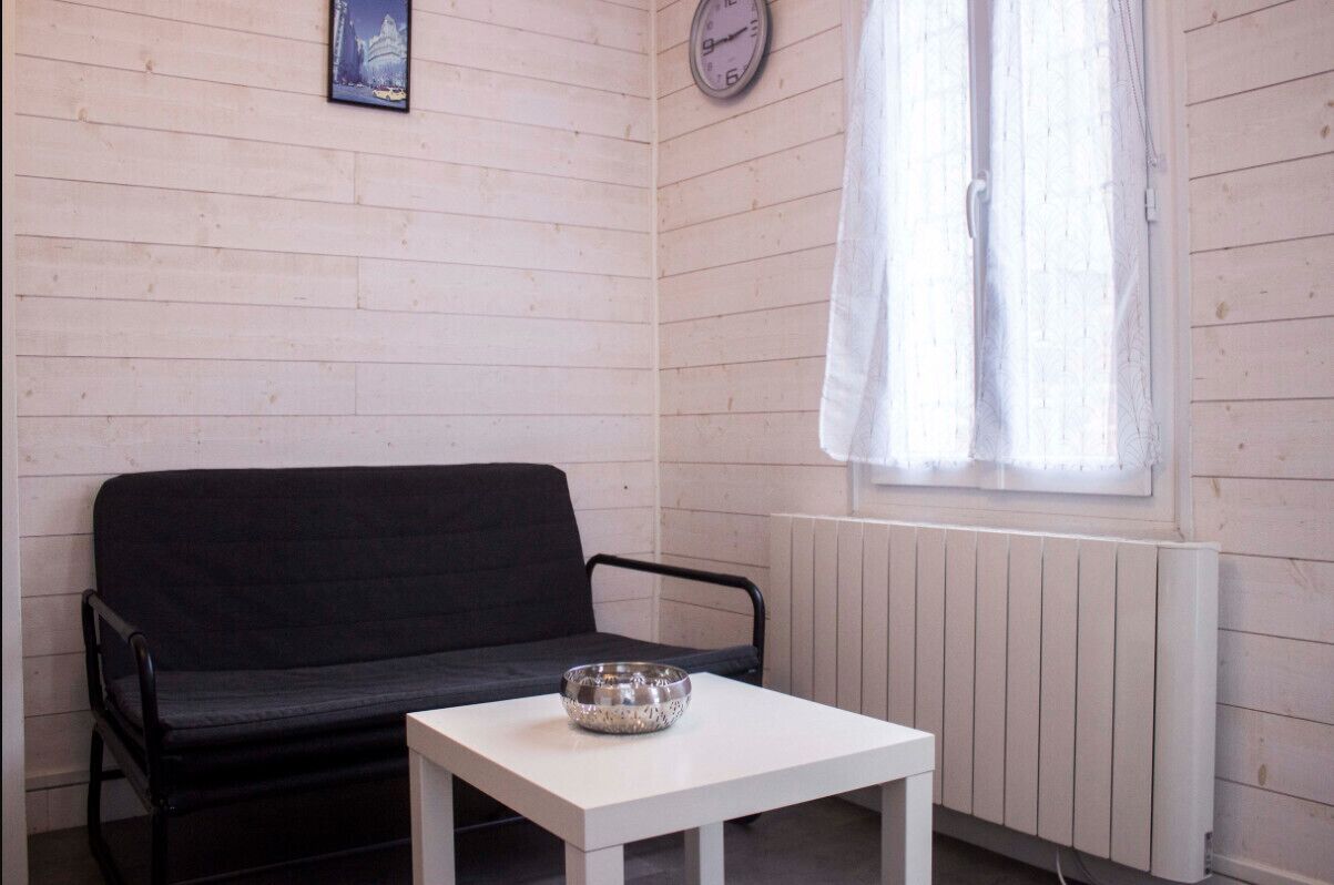 Nice studio near Paris