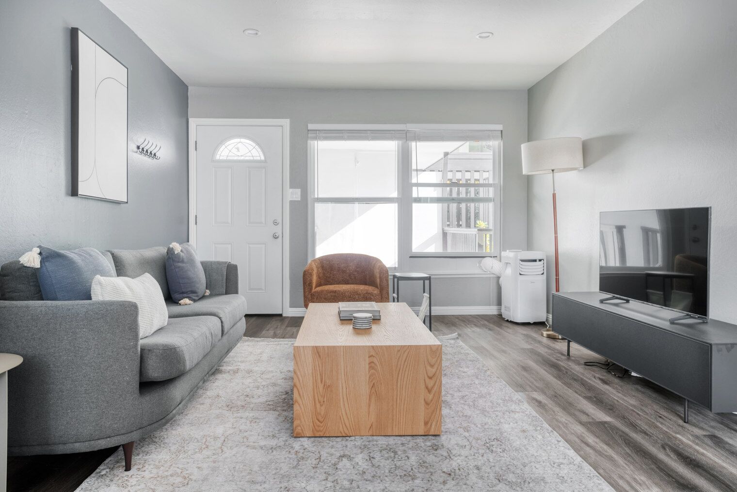 Hip San Mateo 1BR w/ Pool & W/D, easy access to 101, by Blueground