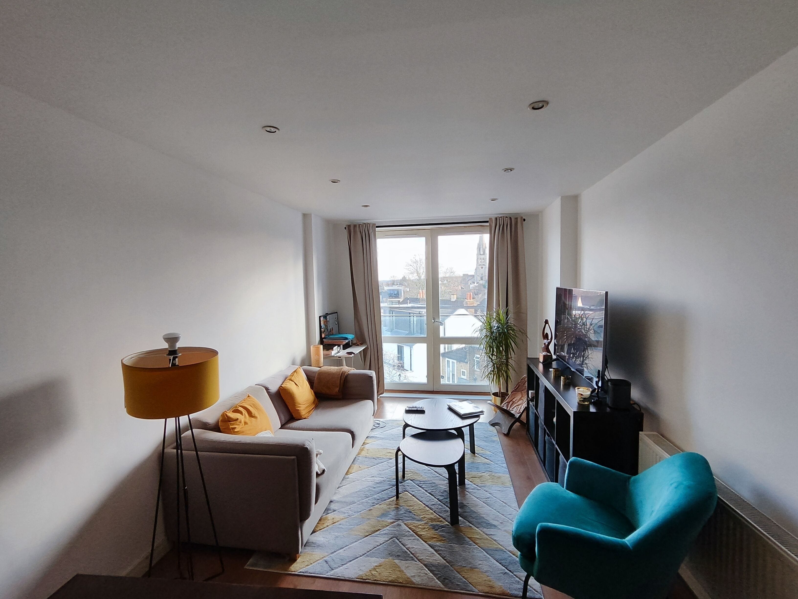 Cosy and spacious 1b apartment in London - 2 min from the train station