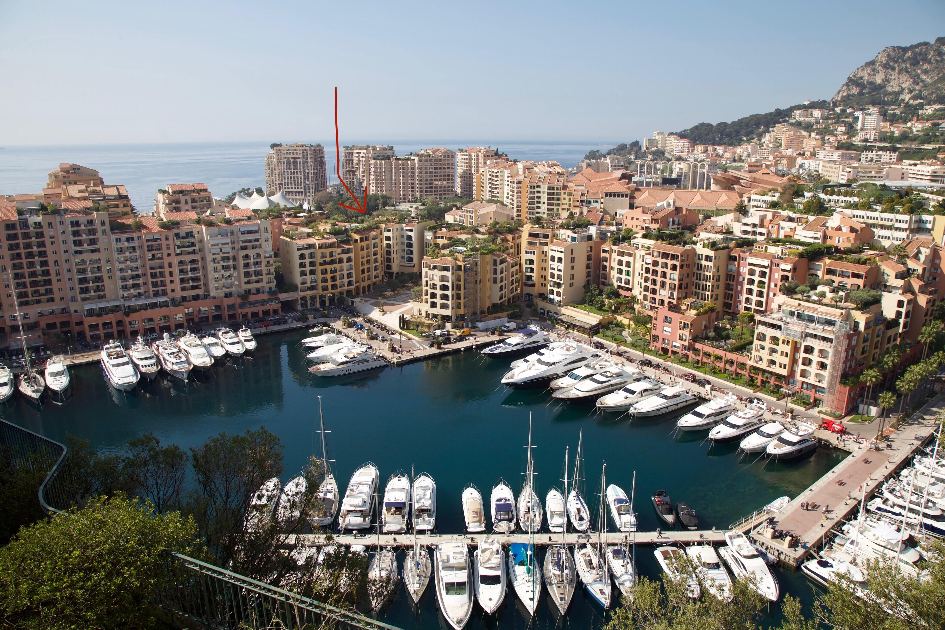 Charming apartment in Monaco, quiet and pleasant 3-room apartment 2 minutes walk from everything