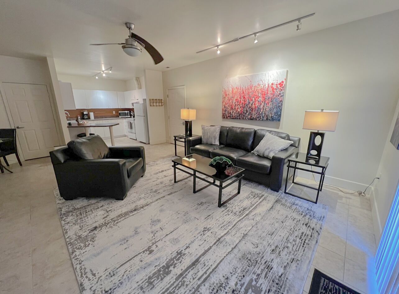 1 Bedroom Condo in the River Arts District
