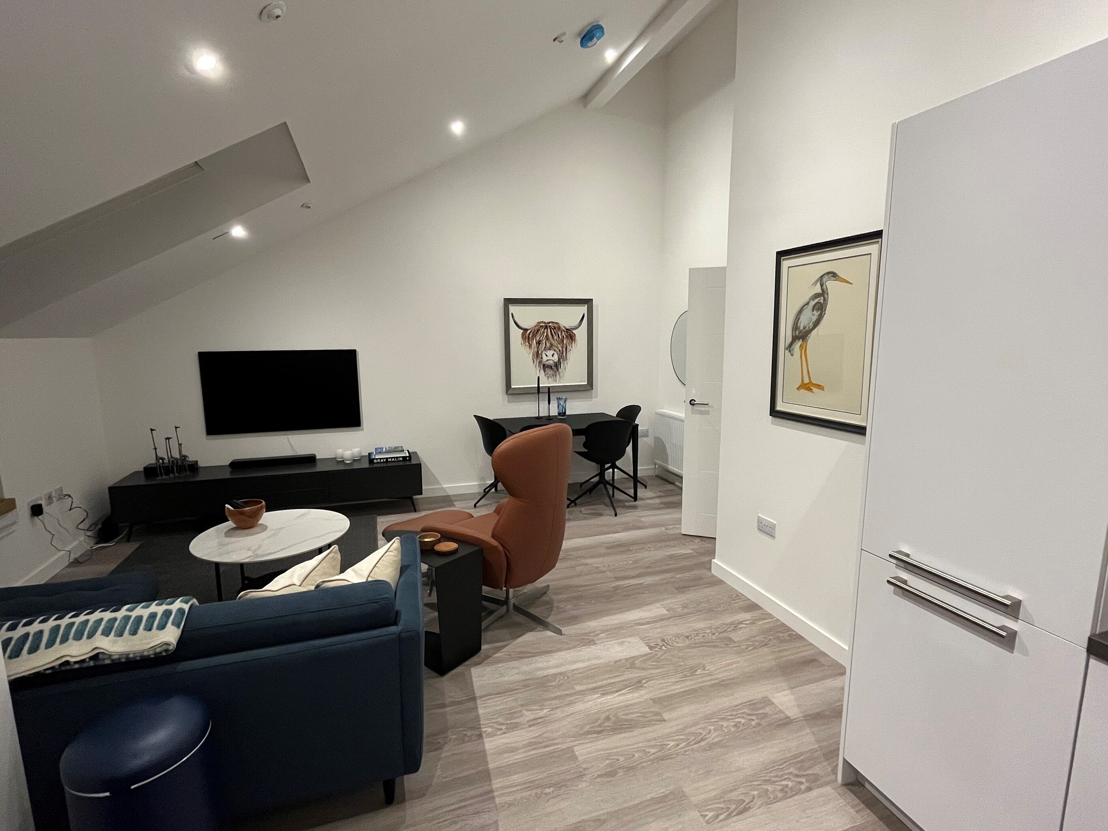 Burntisland, new-build luxury Penthouse apartment building. 5 minutes from golf.