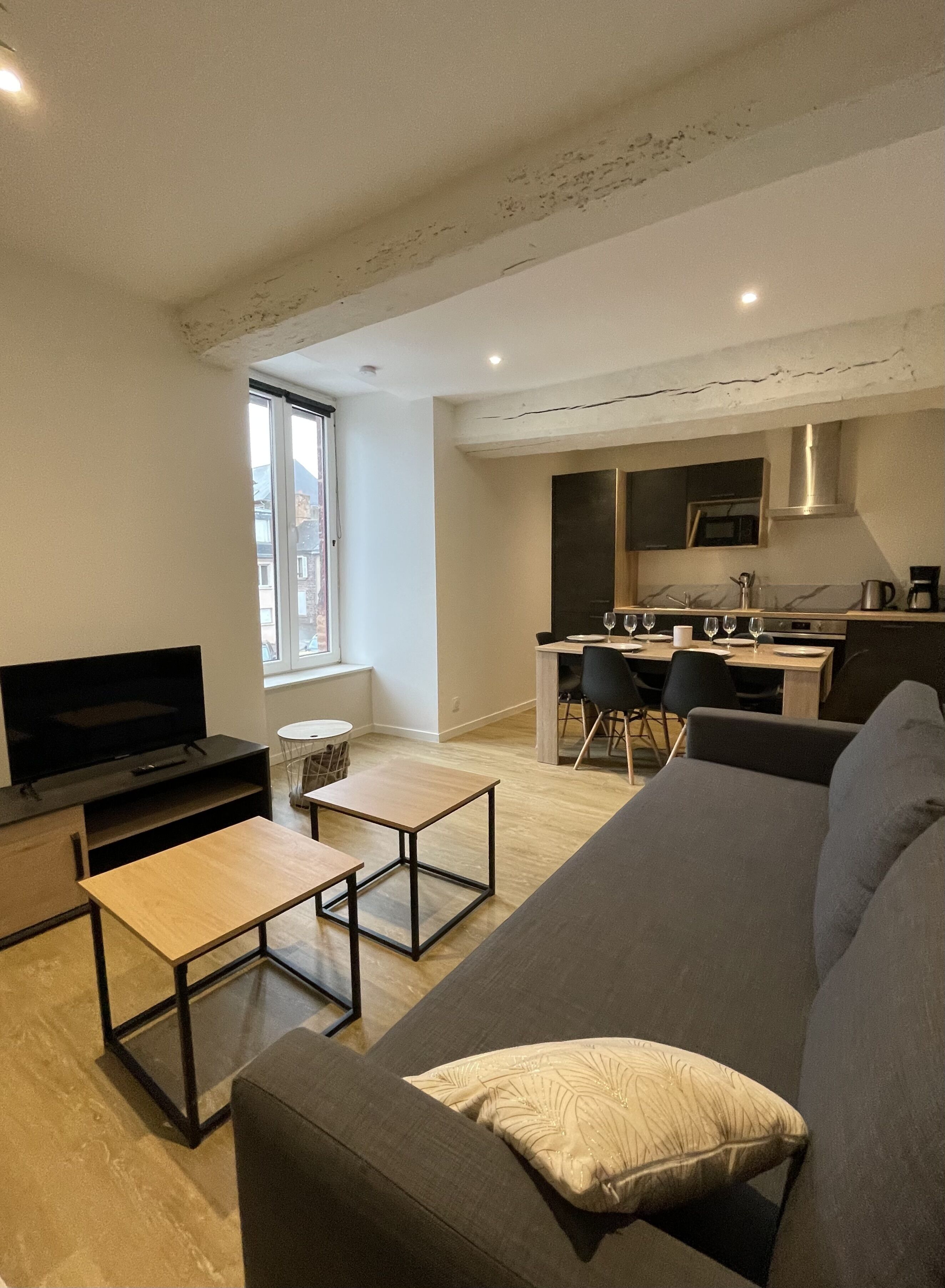 Comfortable accommodation, in the heart of the city center and very quiet