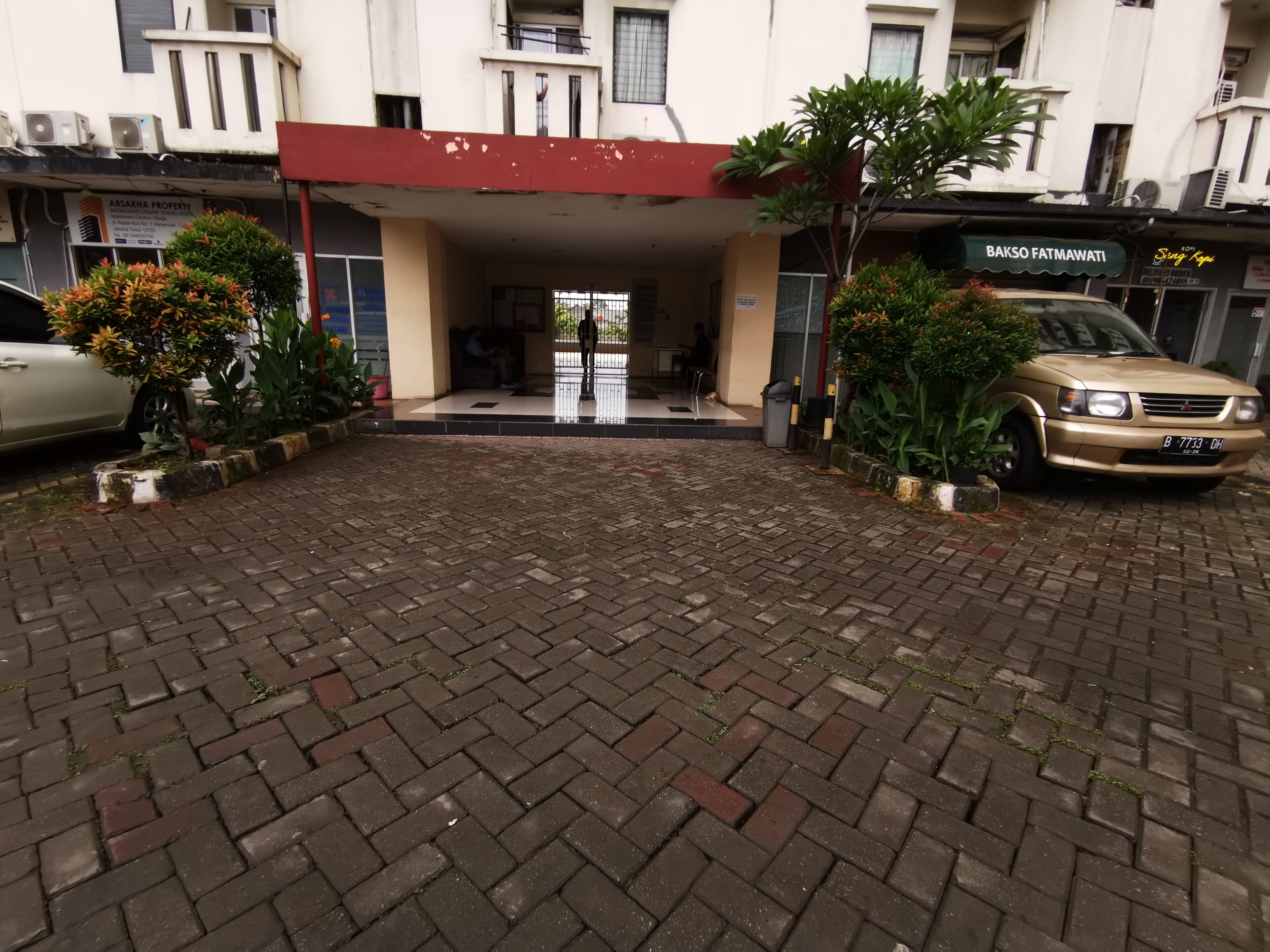 ARSAKHA 002 Apartemen Cibubur Village by Indah Room