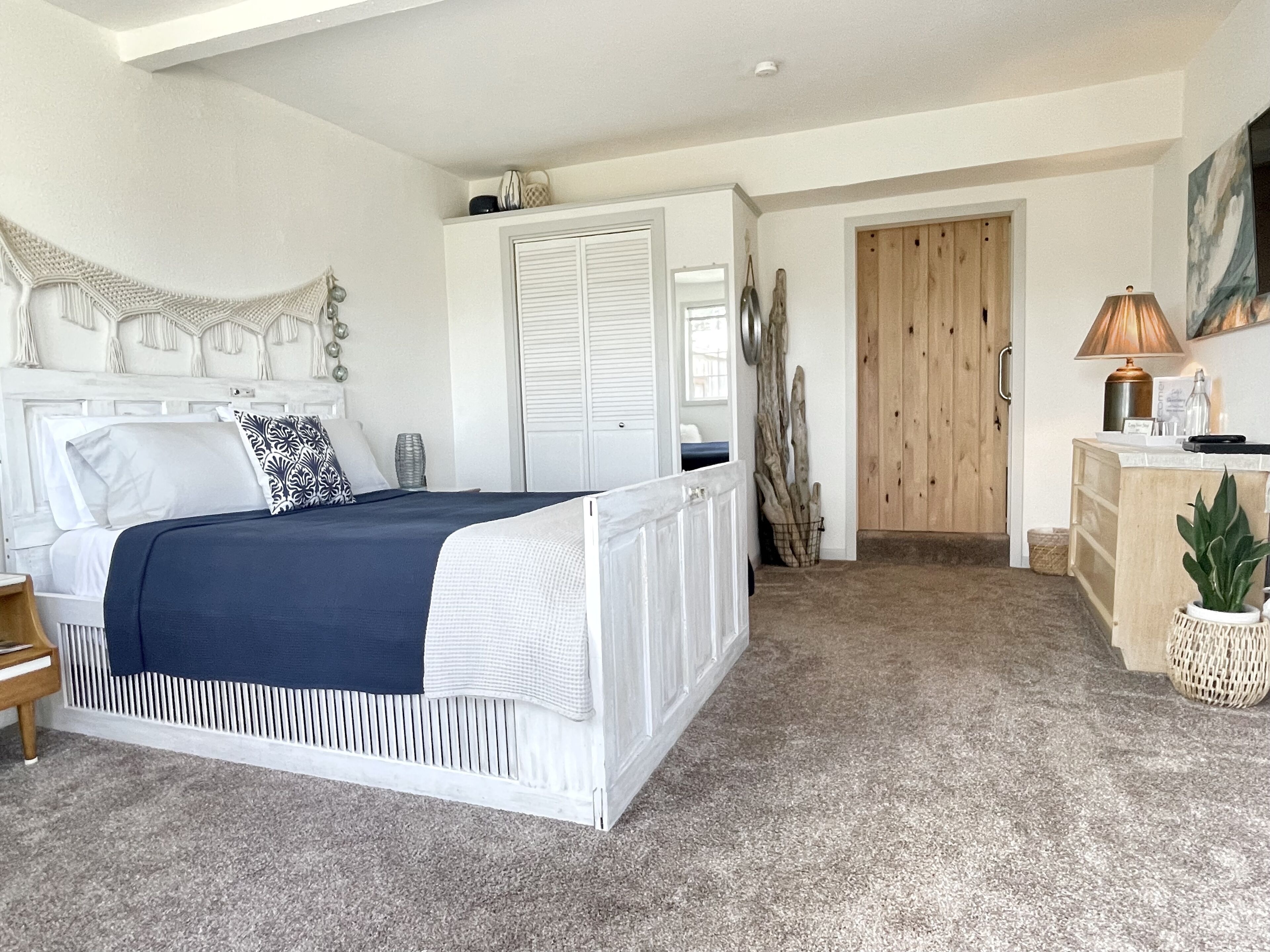 Sully's Sanctuary Centrally located/North Bend