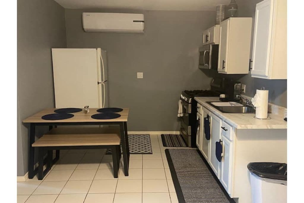 Private Guest Home 5 mins from Polo grounds 