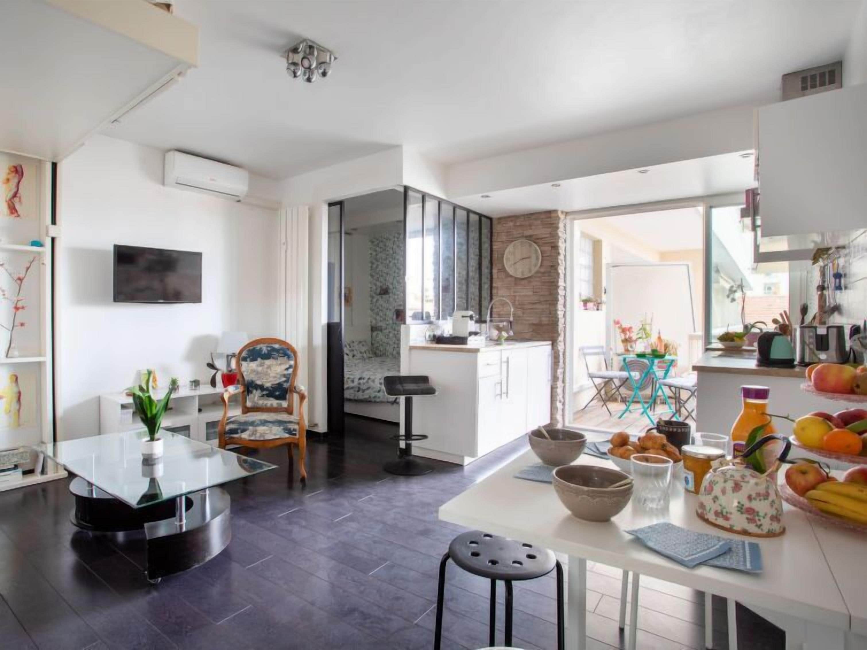 Apartment Cros de Cagnes in Cagnes-sur-Mer - 4 persons, 1 bedrooms