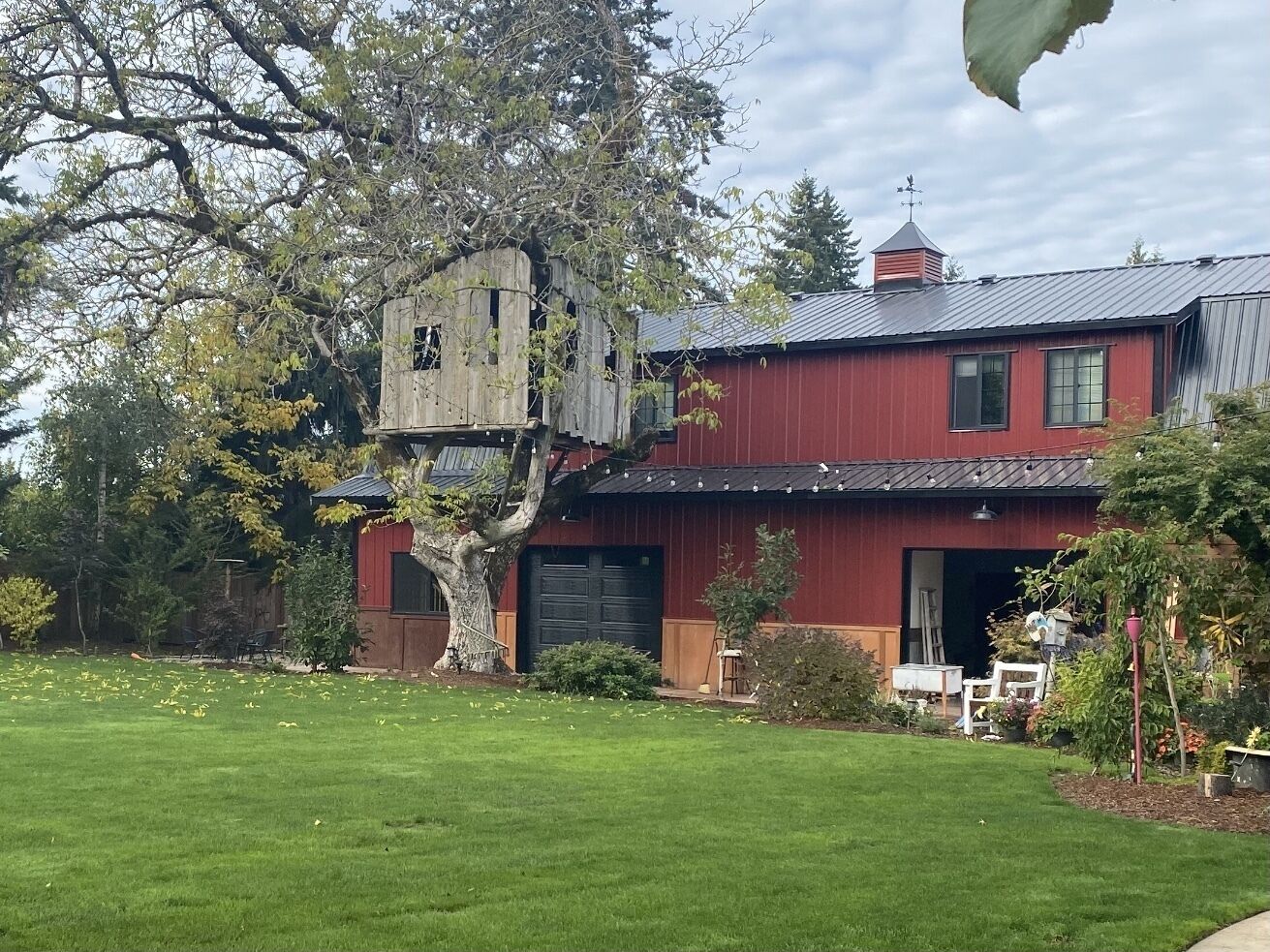 Country living apartment  with deck