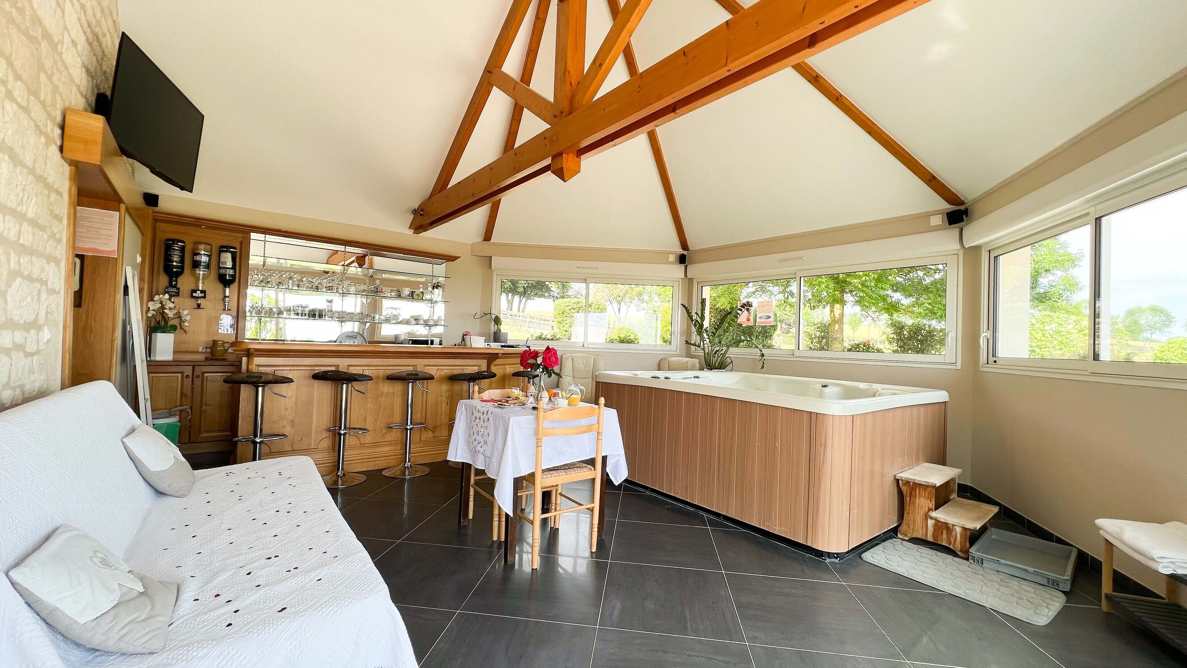 Jacuzzi & Sauna Loft
