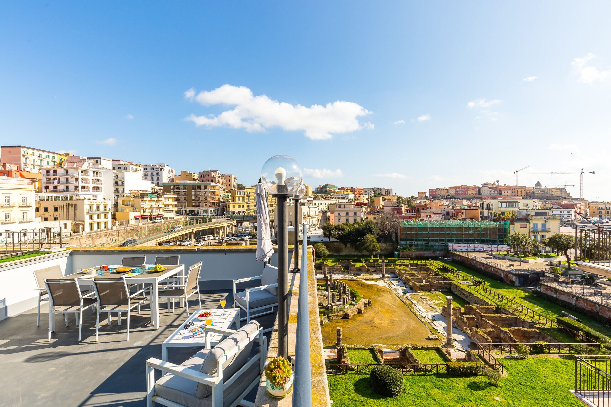 Serapide's Temple Apartment by Wonderful Italy