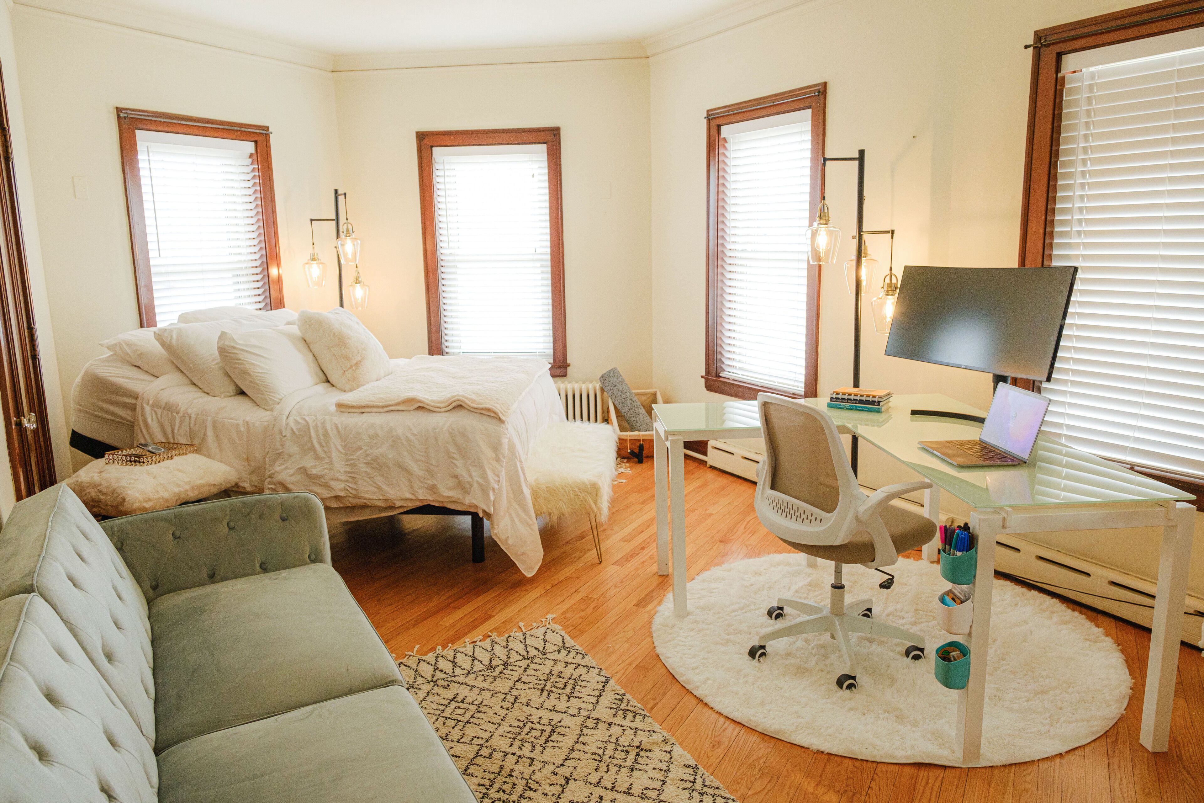 Safe and Secure, Charming, Clean Studio