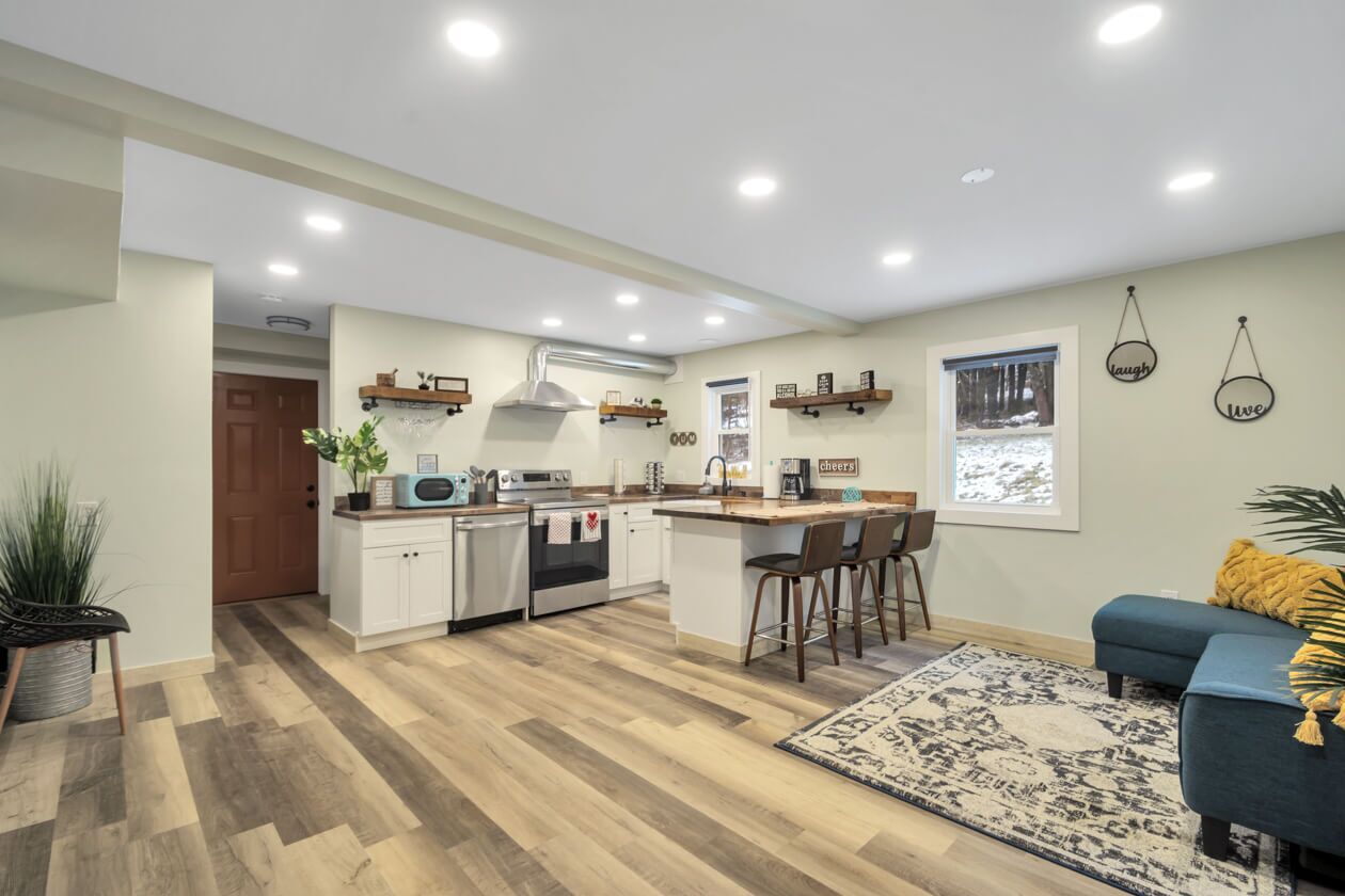 Luxury Condo French Retro Style, Camelback area