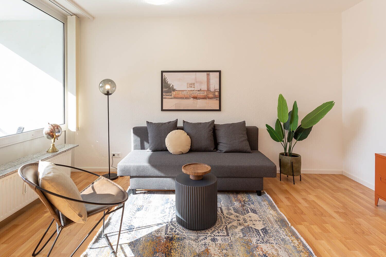 Met01 - Monteurwohnung mit Balkon in Erkrath-hochdahl, 70 qm, 2 Schlafzimmer, 1 Wohnzimmer, Max. 4 Personen