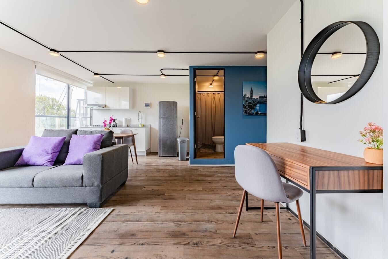 VH | Fancy Apt 2 BR | Wifi + Gym and Rooftop | 282