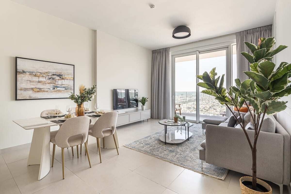 Upscale 1BR minutes away to Metro Station!