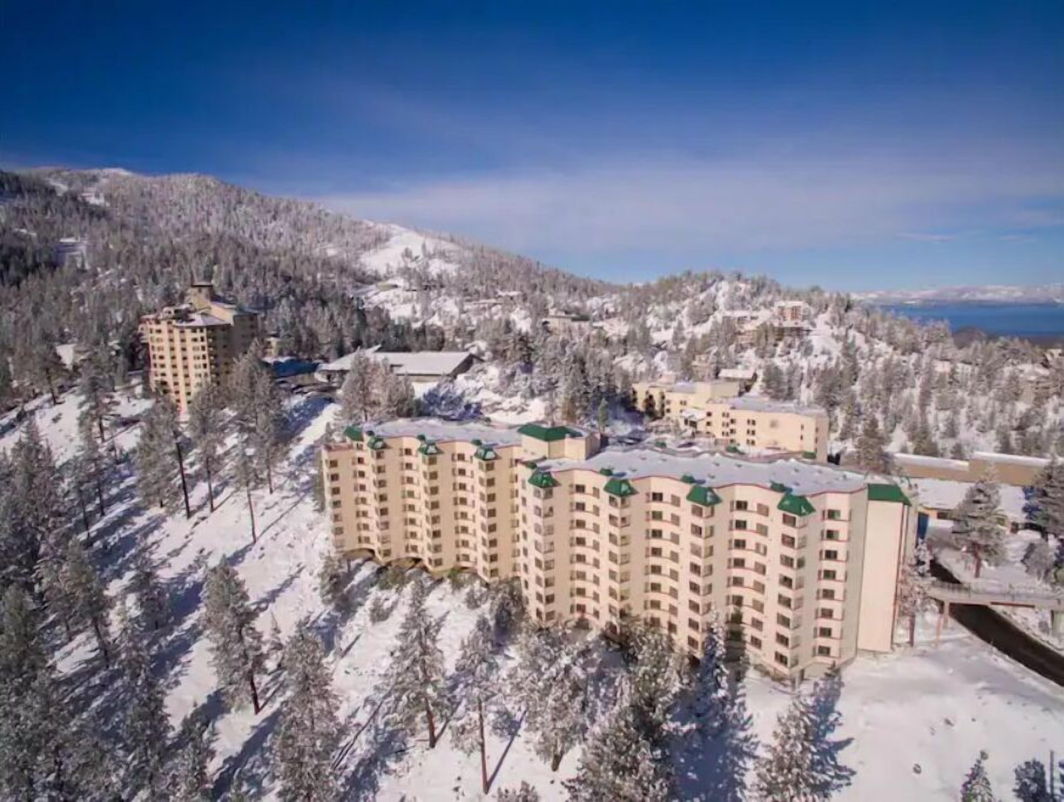 Ridge Tahoe Resort Cascade Suite sleeps 4