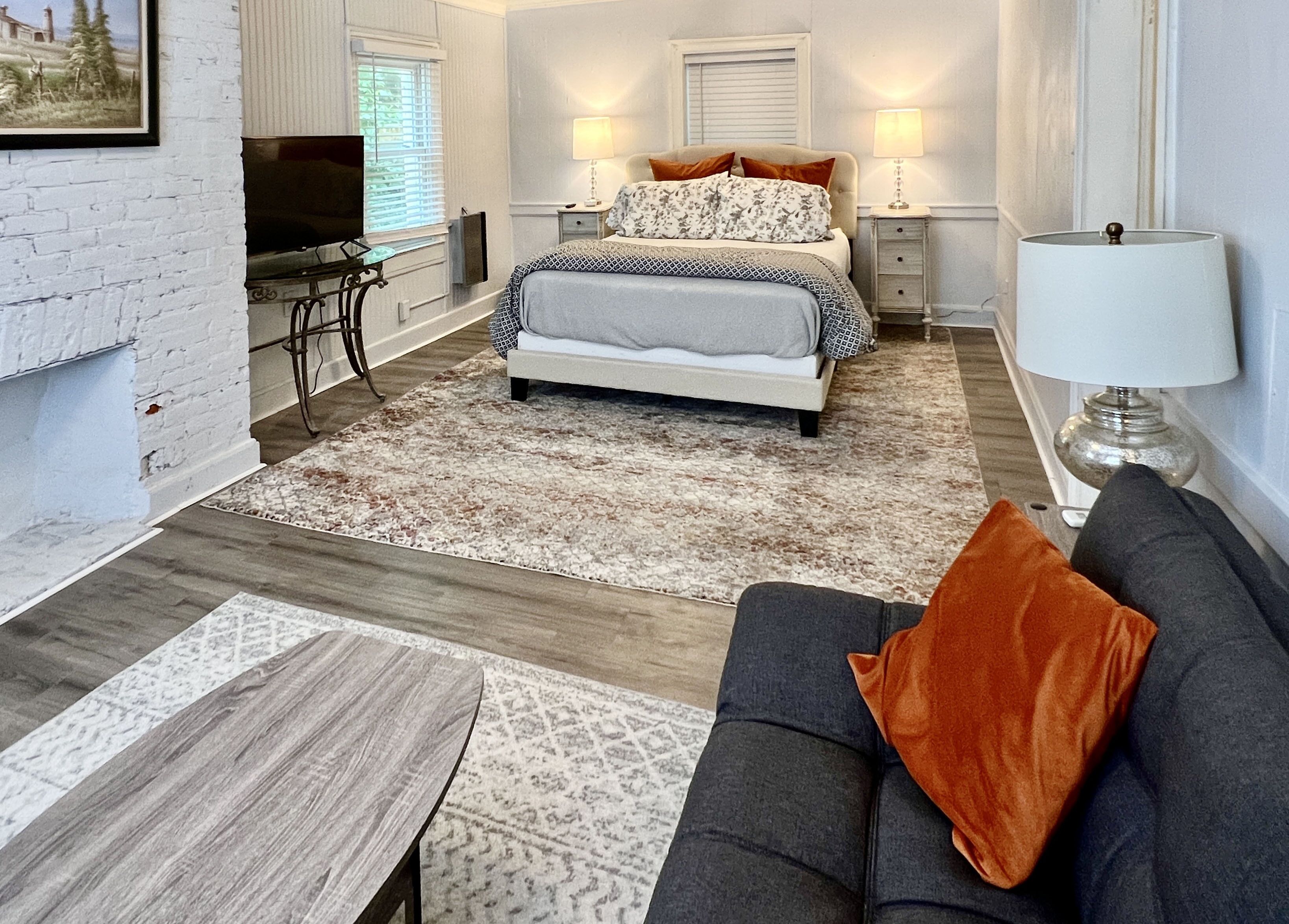Best Harpers Ferry location. Kitchenette. Sleeps 4