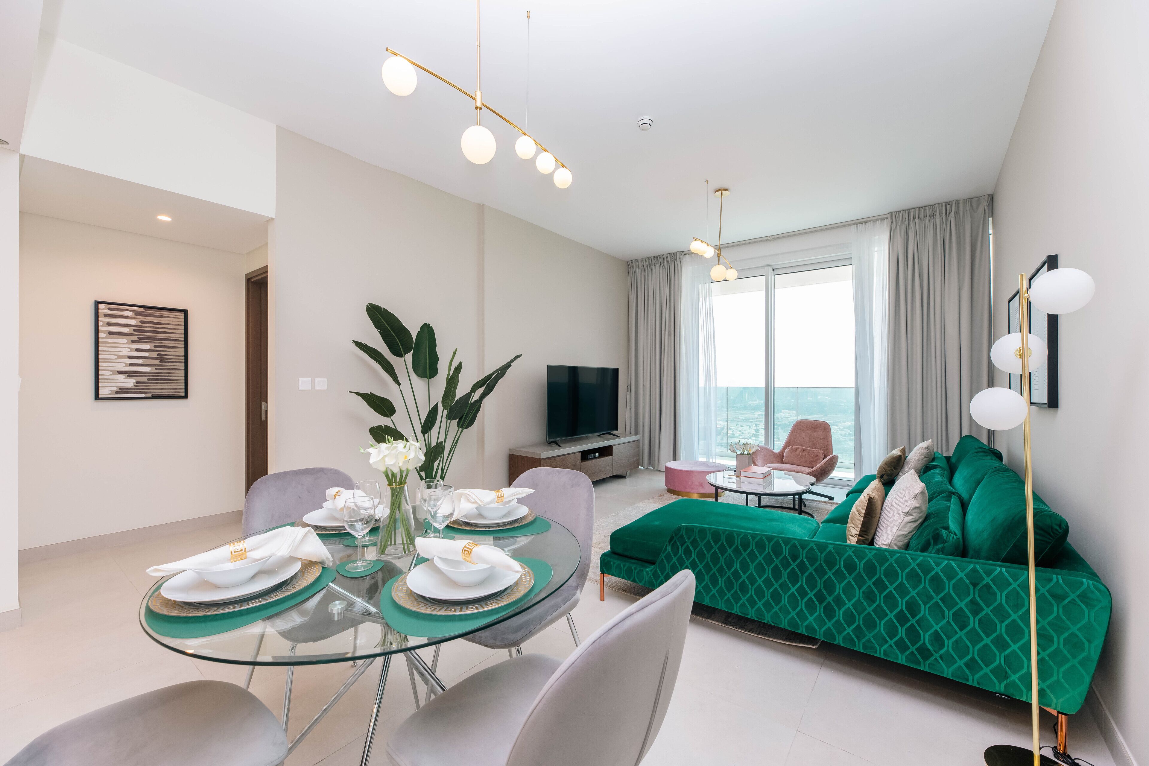 Stunning 2BR in Zabeel Park Luxury and Views