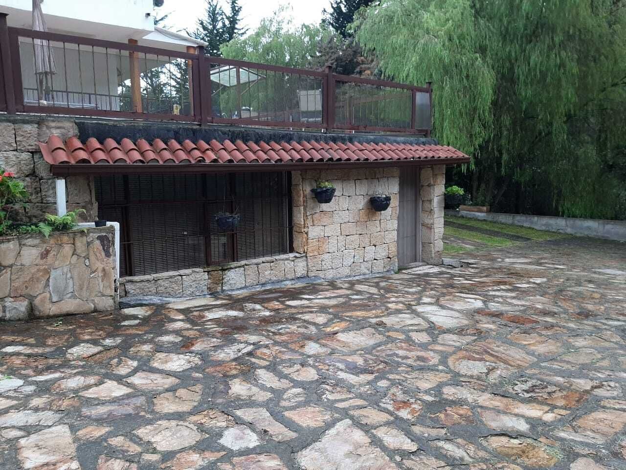 Apartamento Campestre: Estudio, Wifi, Agua Caliente, Calefacción, Cerca de Todo