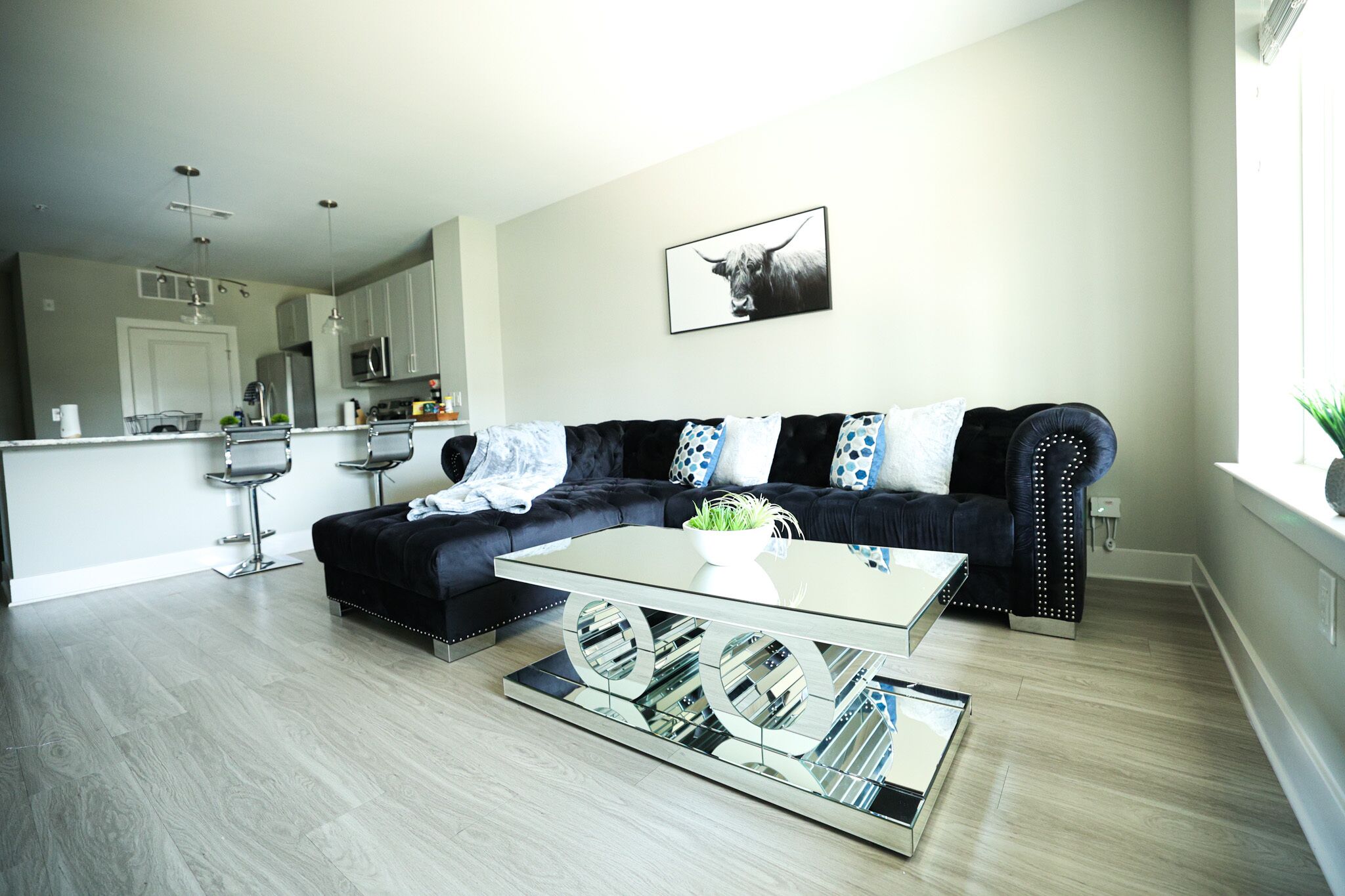 Stunning 1Bedroom Located In Kop