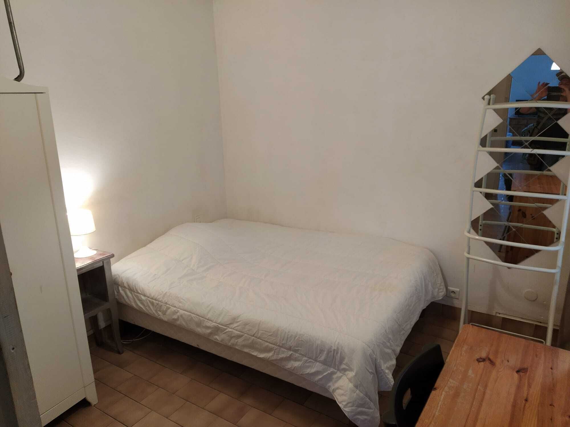 Chambre Pour Juillet à Avignon Intra Muros