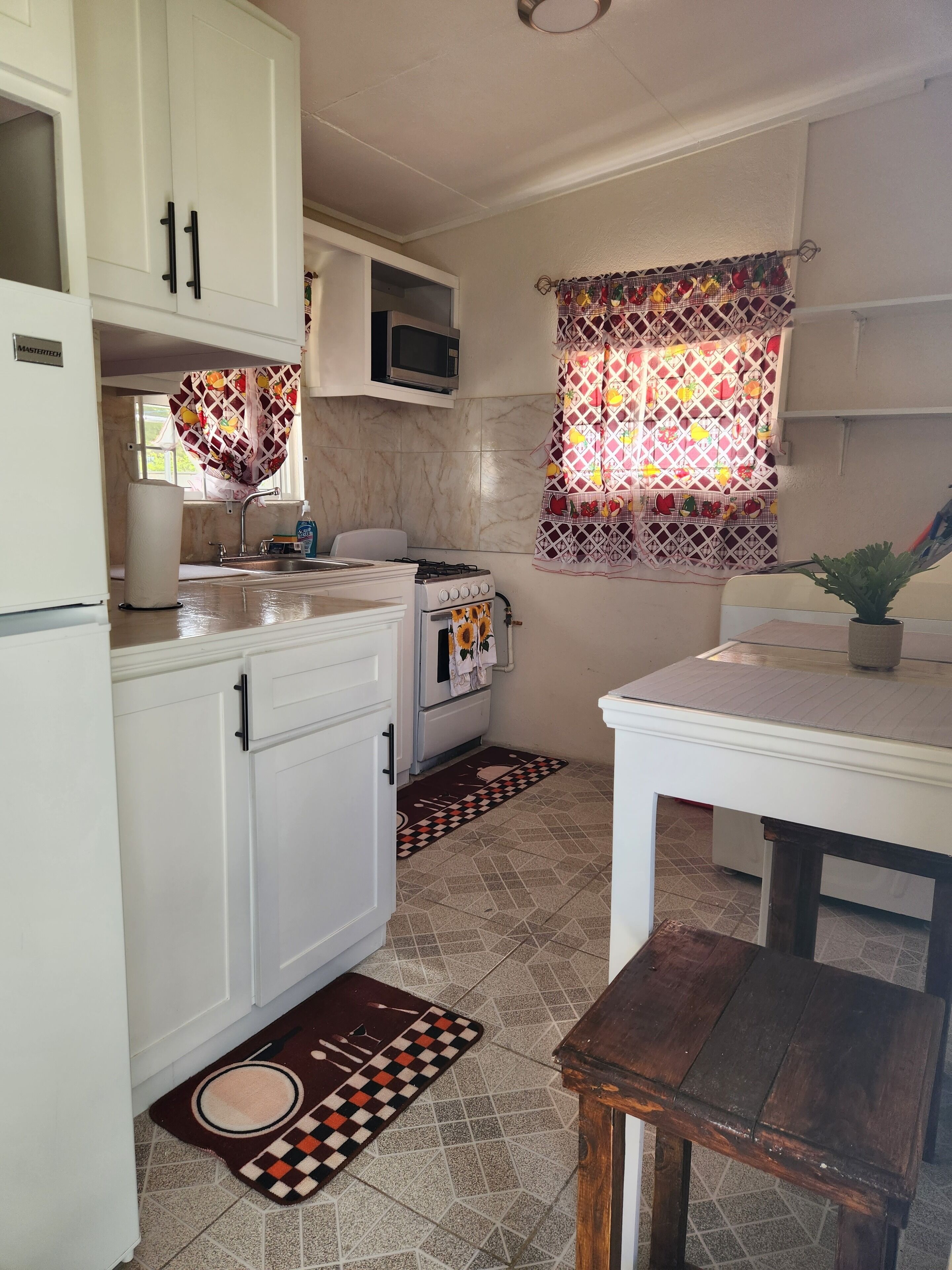 Cozy Apartment in Residential Area
