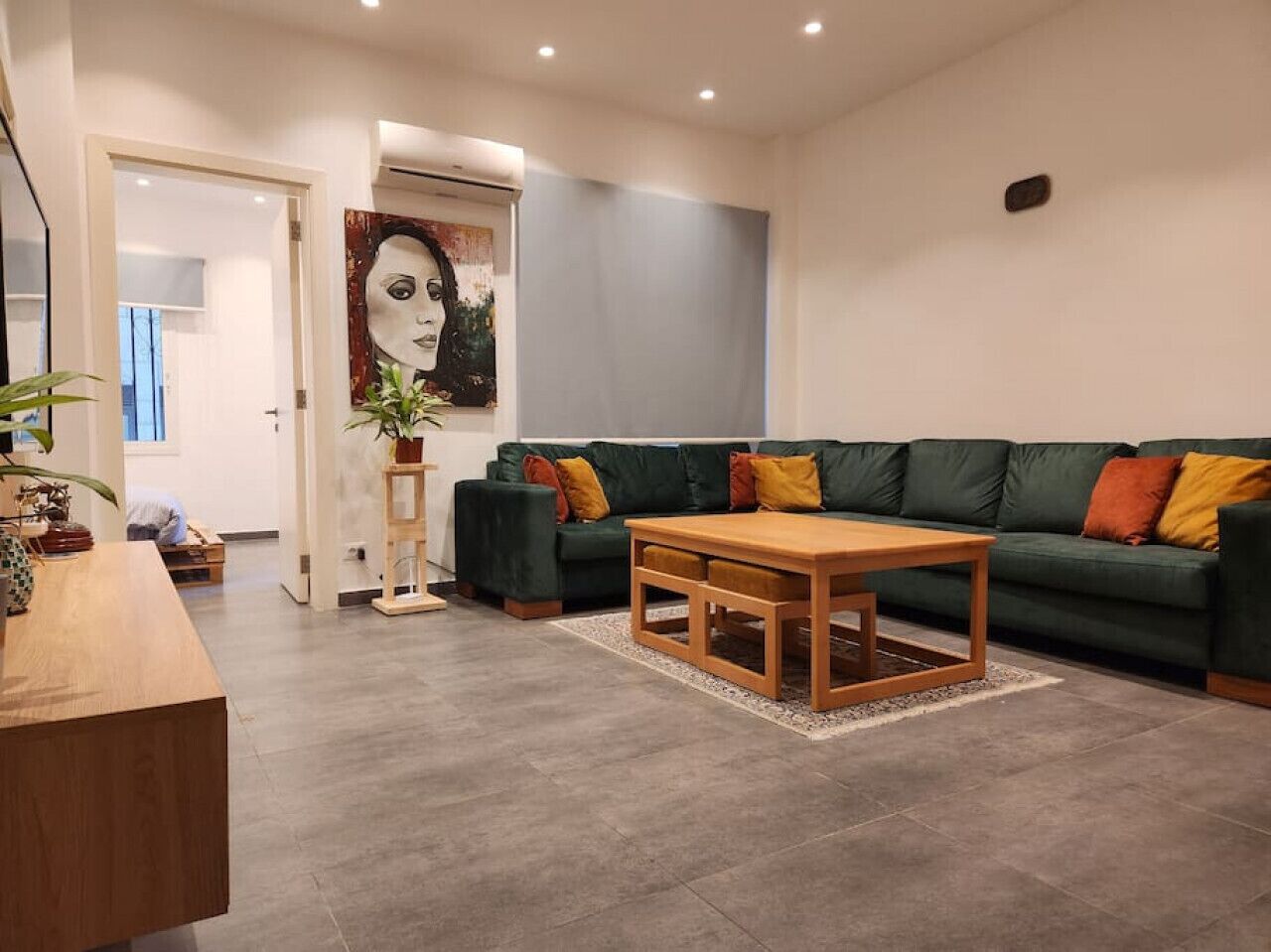 Charming 2BR w/ 24/7 electricity