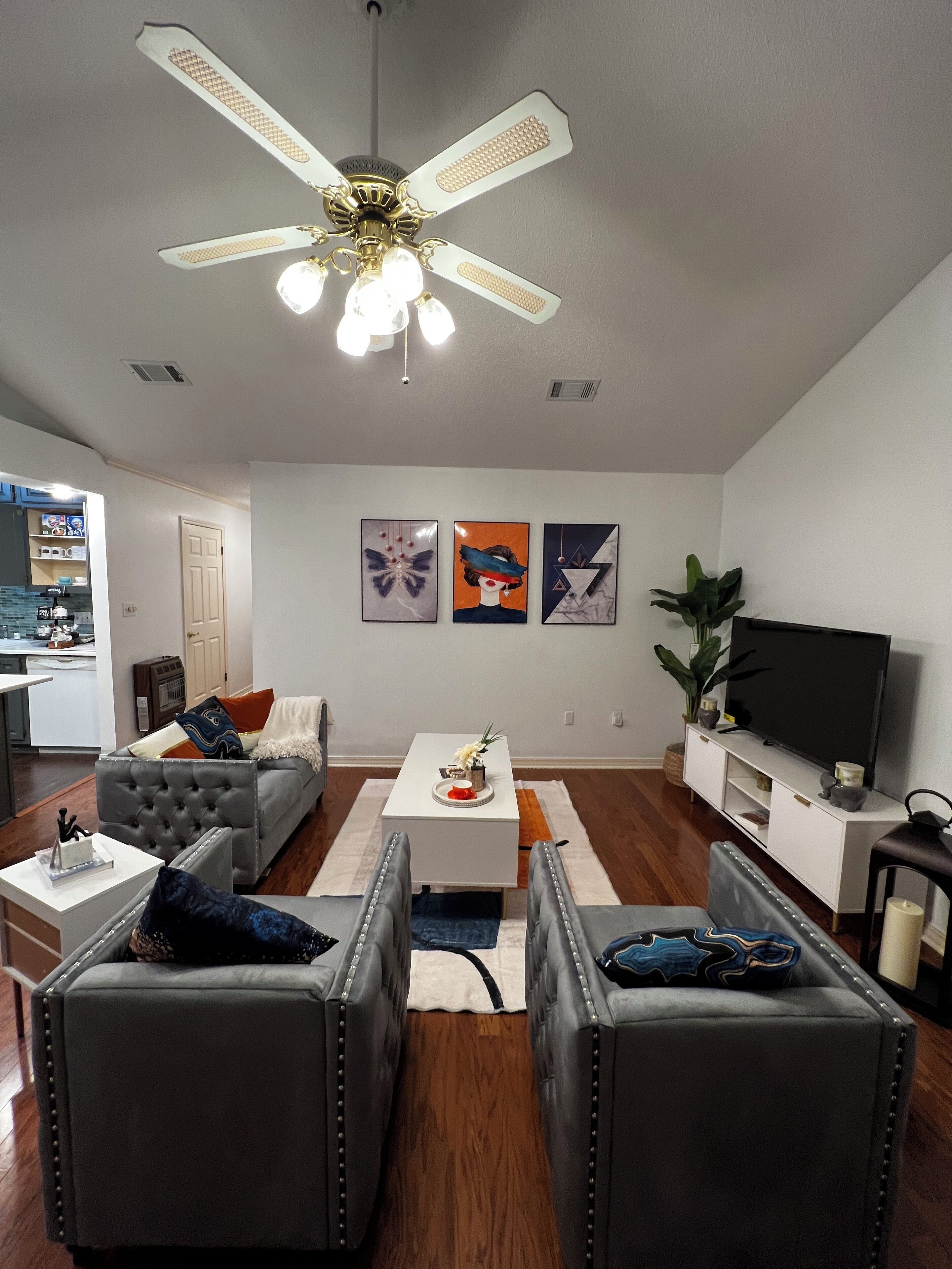 Sweet Condo 2