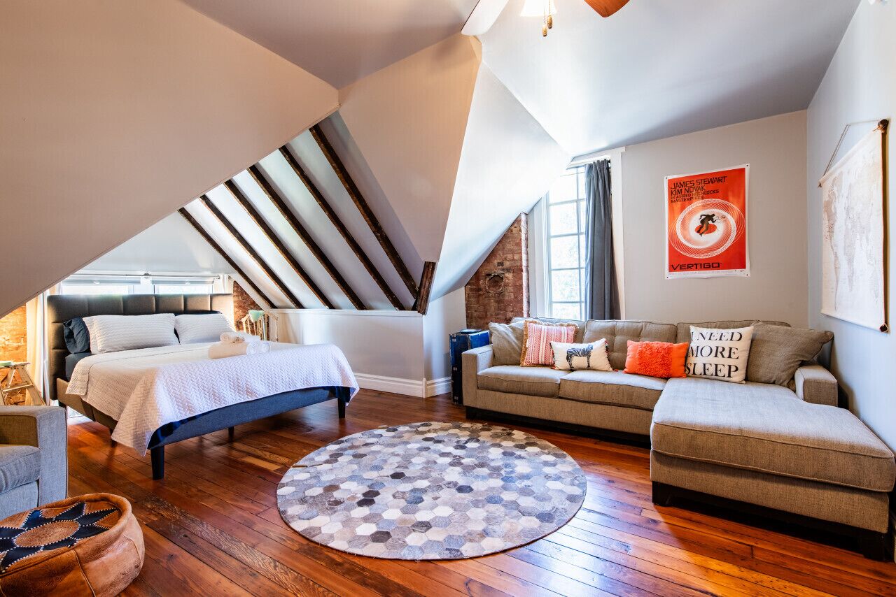 A private suite near downtown Louisville, KY · The Louisville Heights Haven