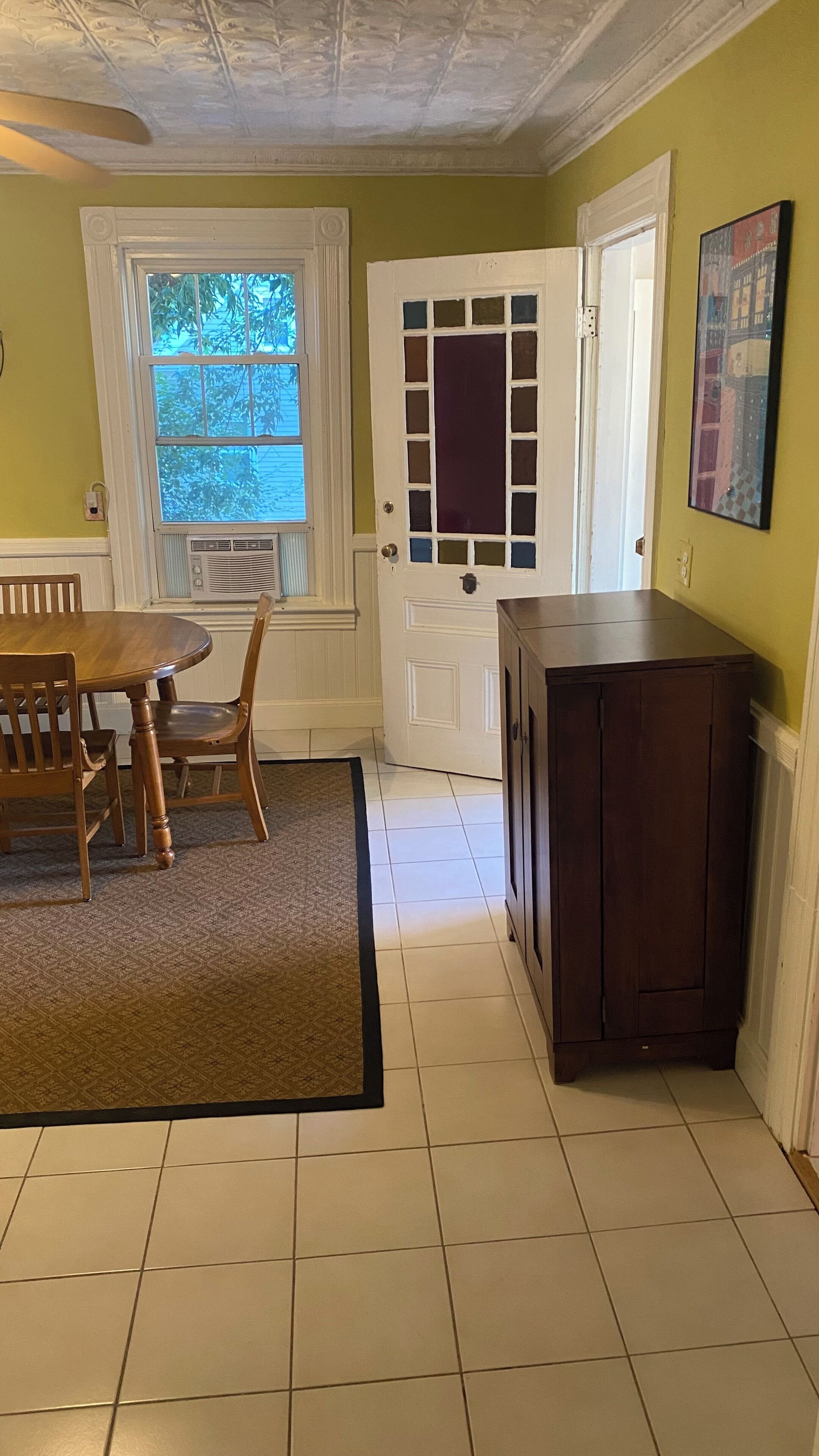 Pet friendly, quiet home away from home! 