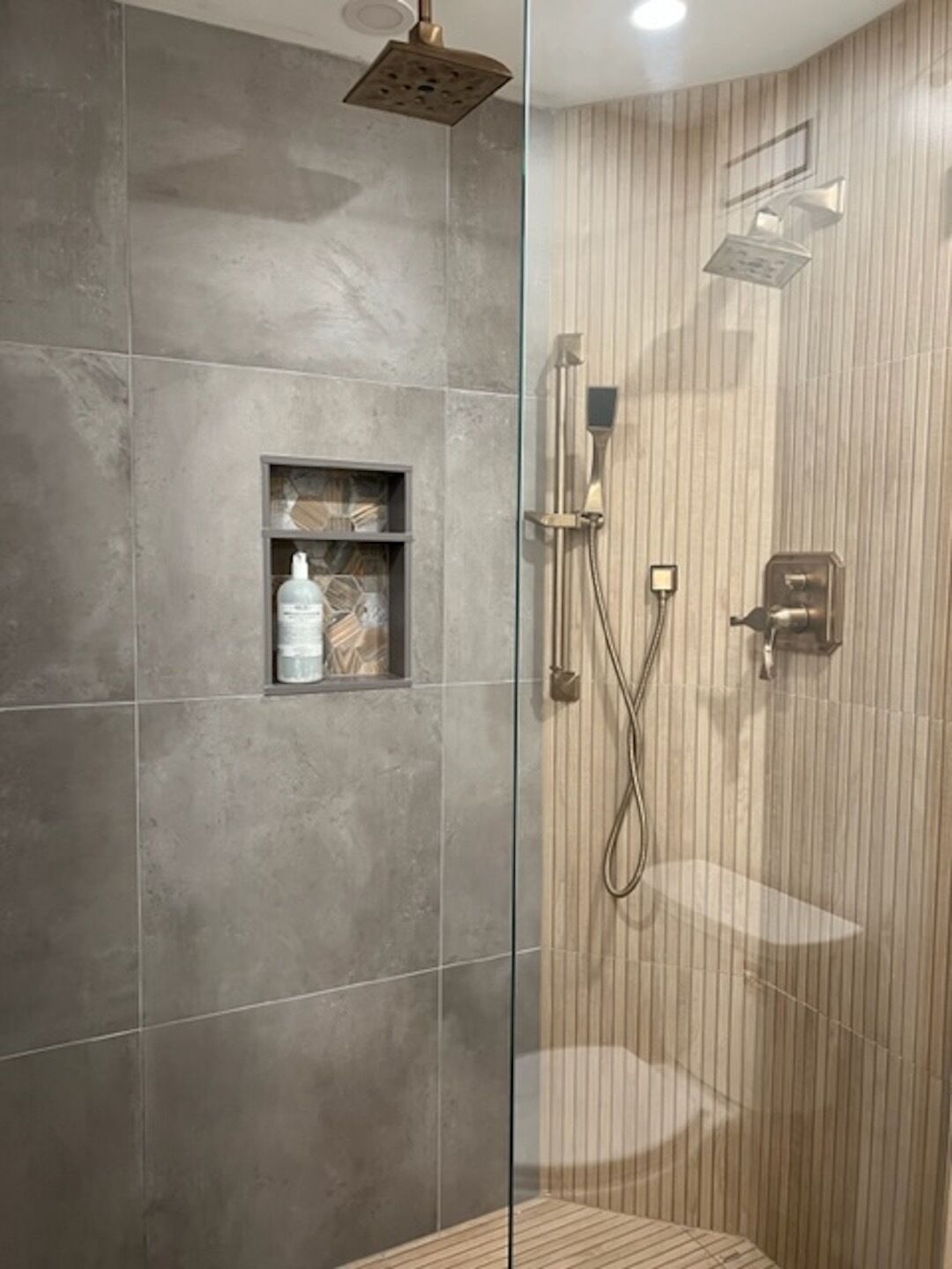 Quiet, Sunny, Convenient Downtown Greenwich with Brand New Bathroom